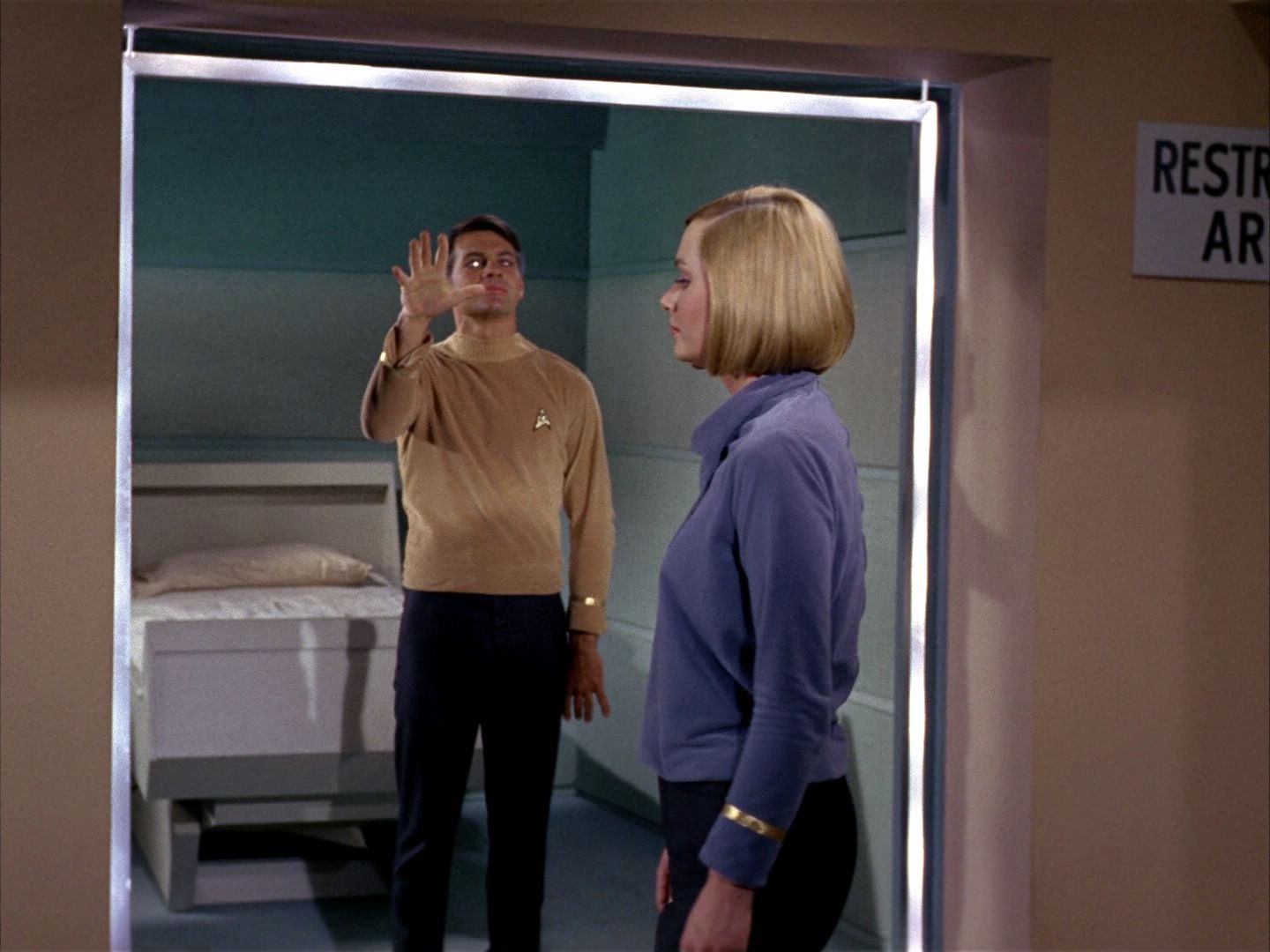 ariane179254_StarTrek_1x03_WhereNoManHasGoneBefore_2528.jpg