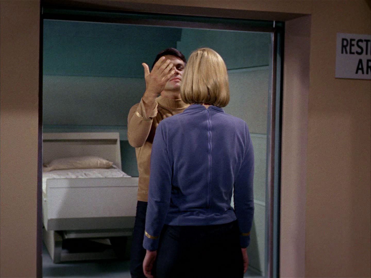 ariane179254_StarTrek_1x03_WhereNoManHasGoneBefore_2540.jpg