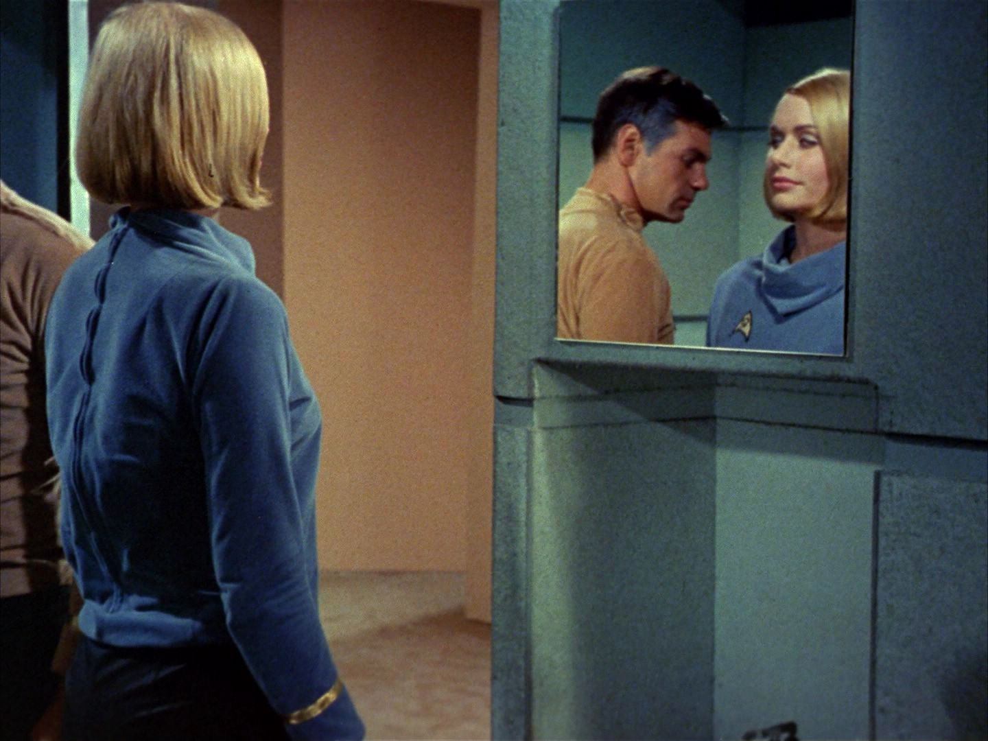ariane179254_StarTrek_1x03_WhereNoManHasGoneBefore_2556.jpg