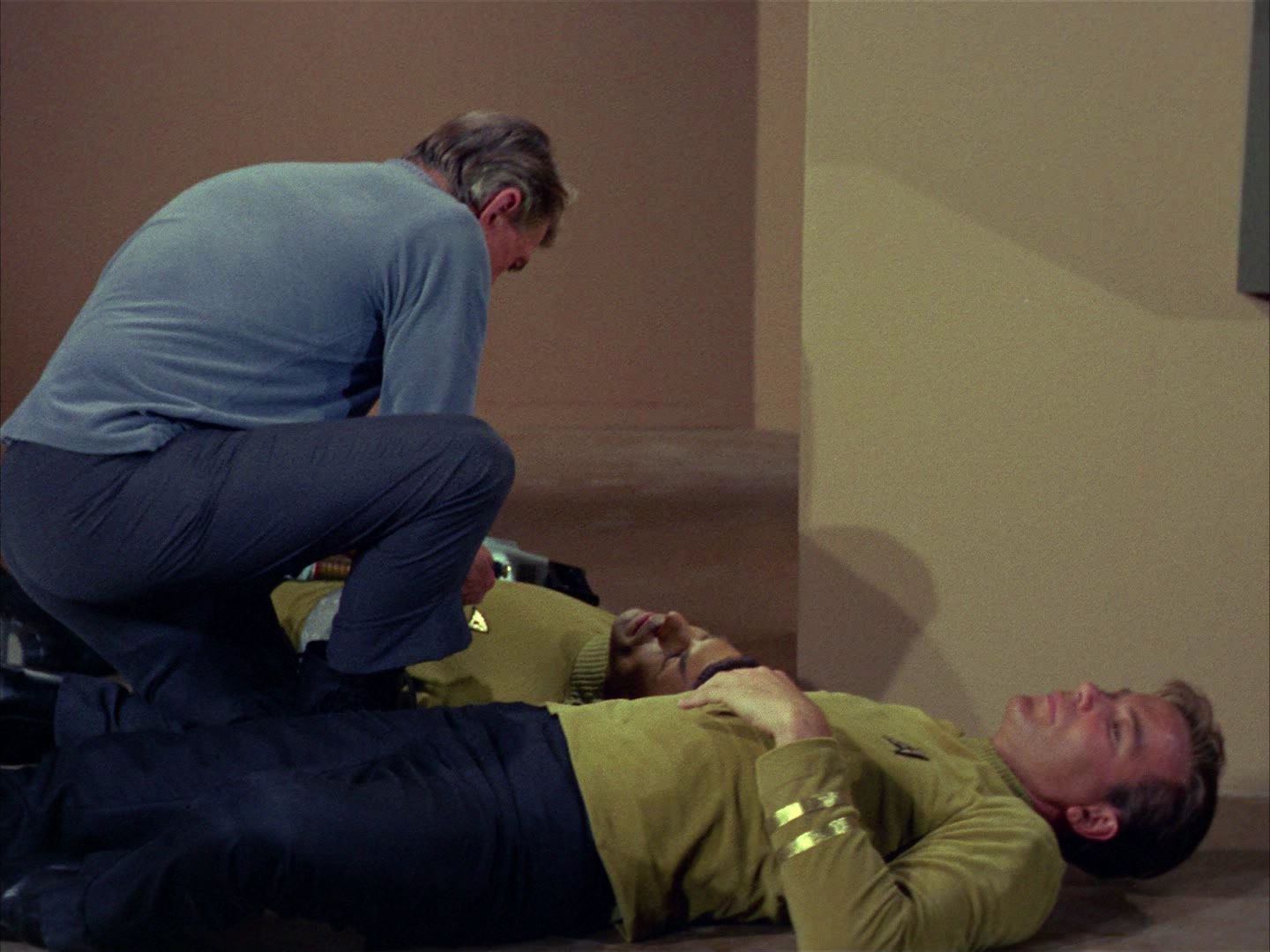 ariane179254_StarTrek_1x03_WhereNoManHasGoneBefore_2578.jpg