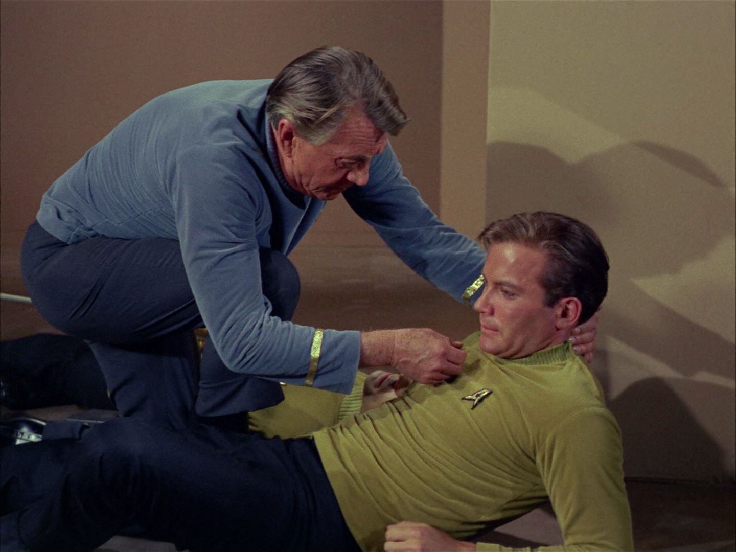 ariane179254_StarTrek_1x03_WhereNoManHasGoneBefore_2583.jpg