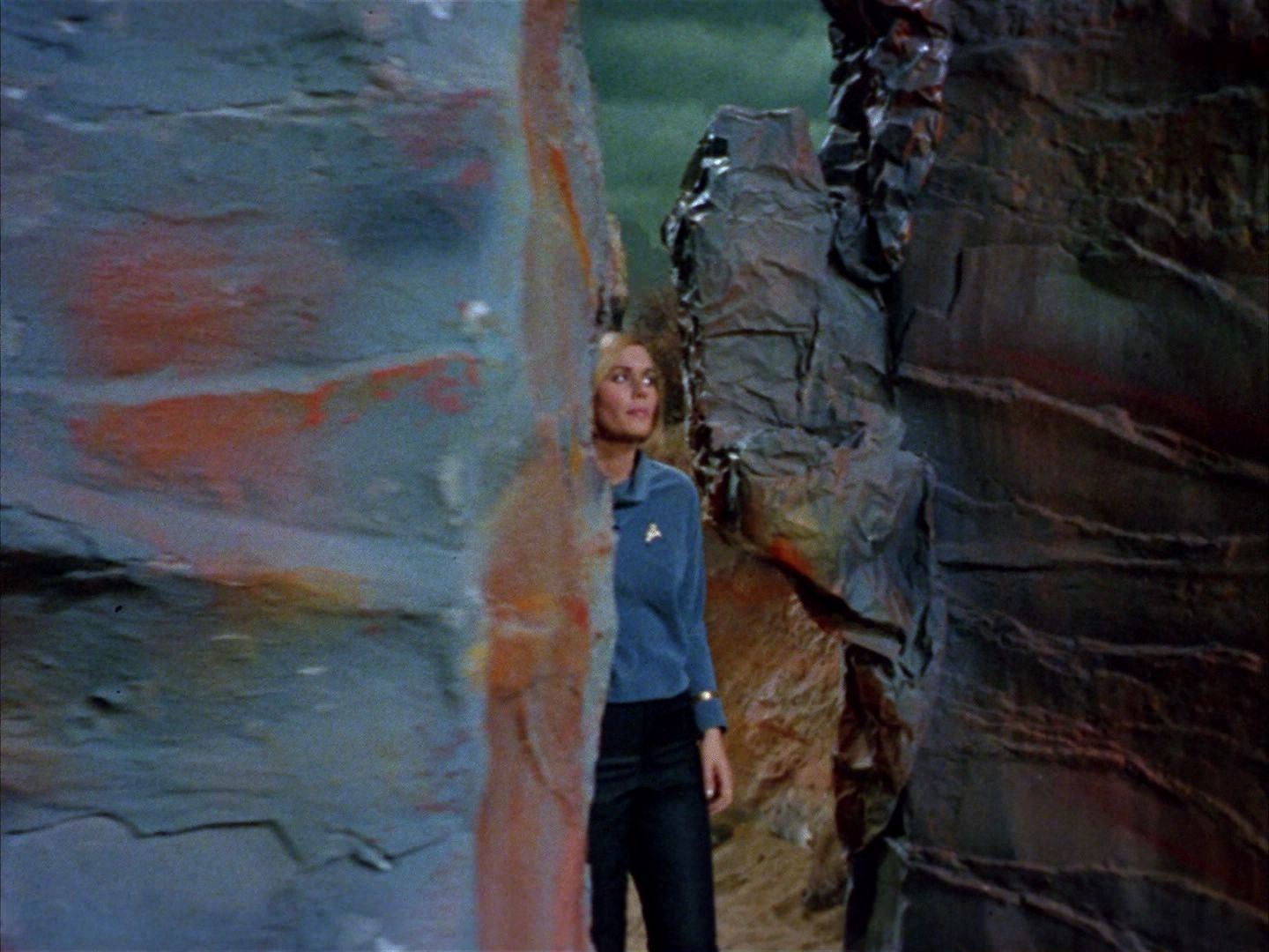 ariane179254_StarTrek_1x03_WhereNoManHasGoneBefore_2662.jpg