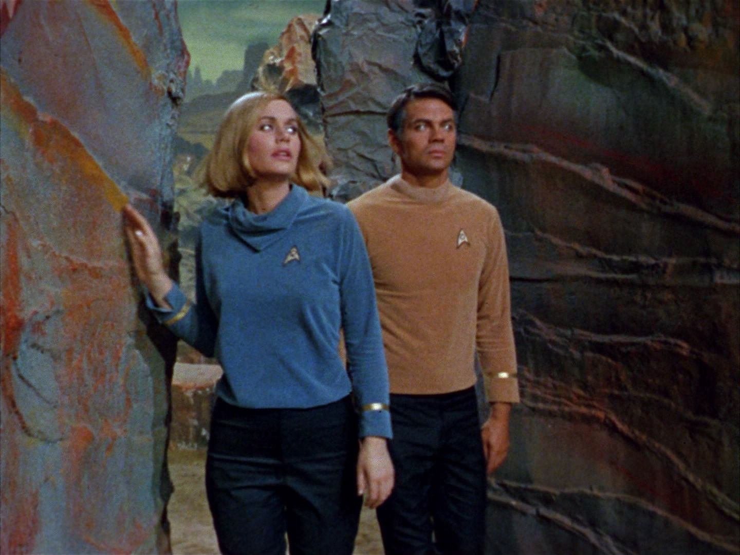 ariane179254_StarTrek_1x03_WhereNoManHasGoneBefore_2665.jpg