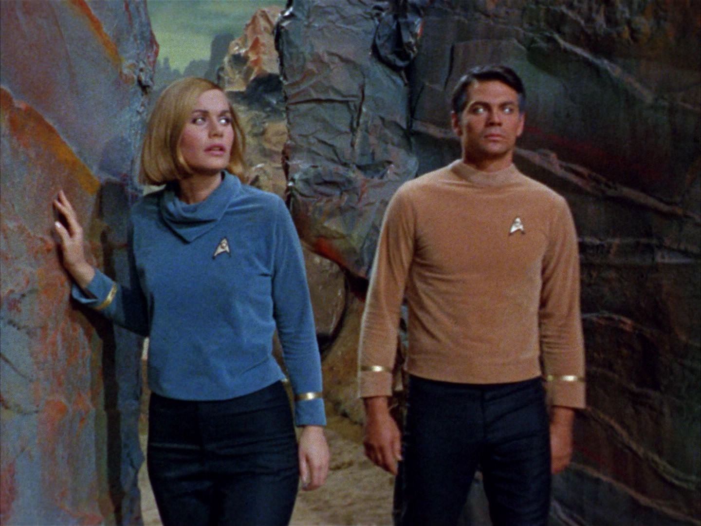 ariane179254_StarTrek_1x03_WhereNoManHasGoneBefore_2666.jpg