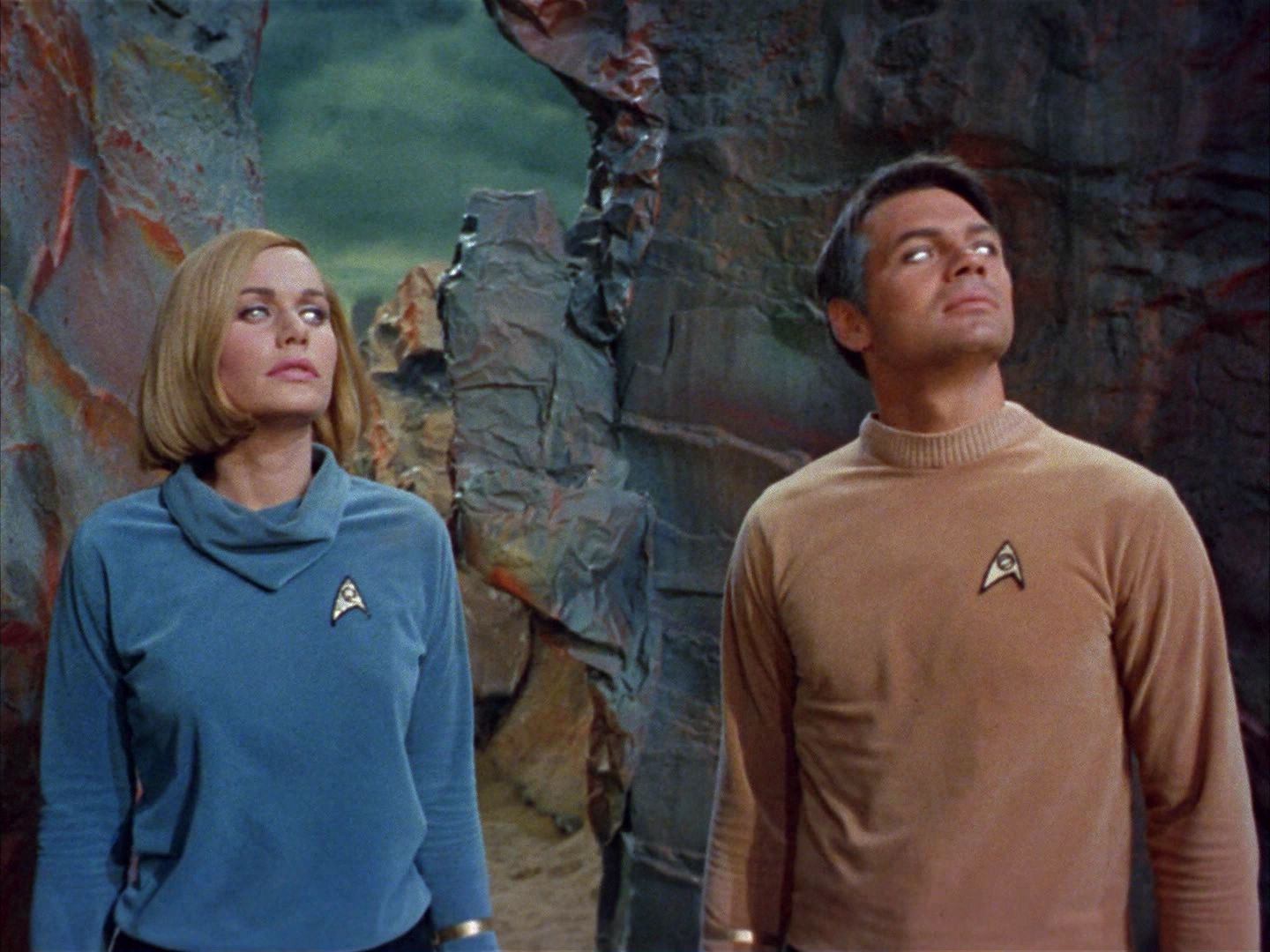 ariane179254_StarTrek_1x03_WhereNoManHasGoneBefore_2678.jpg