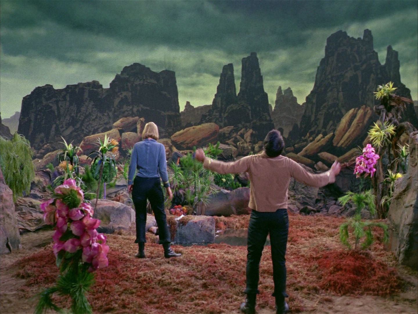 ariane179254_StarTrek_1x03_WhereNoManHasGoneBefore_2712.jpg
