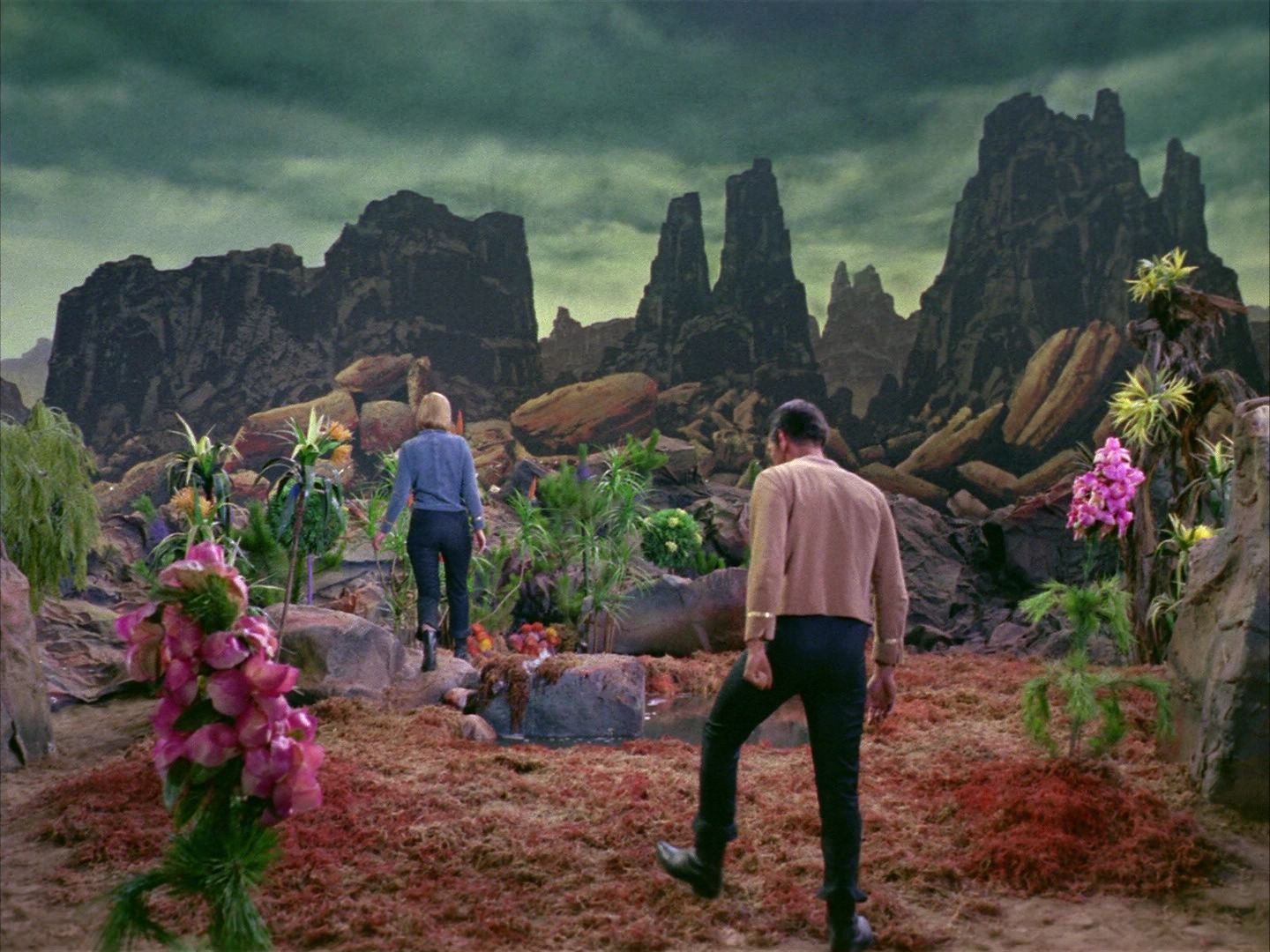ariane179254_StarTrek_1x03_WhereNoManHasGoneBefore_2720.jpg