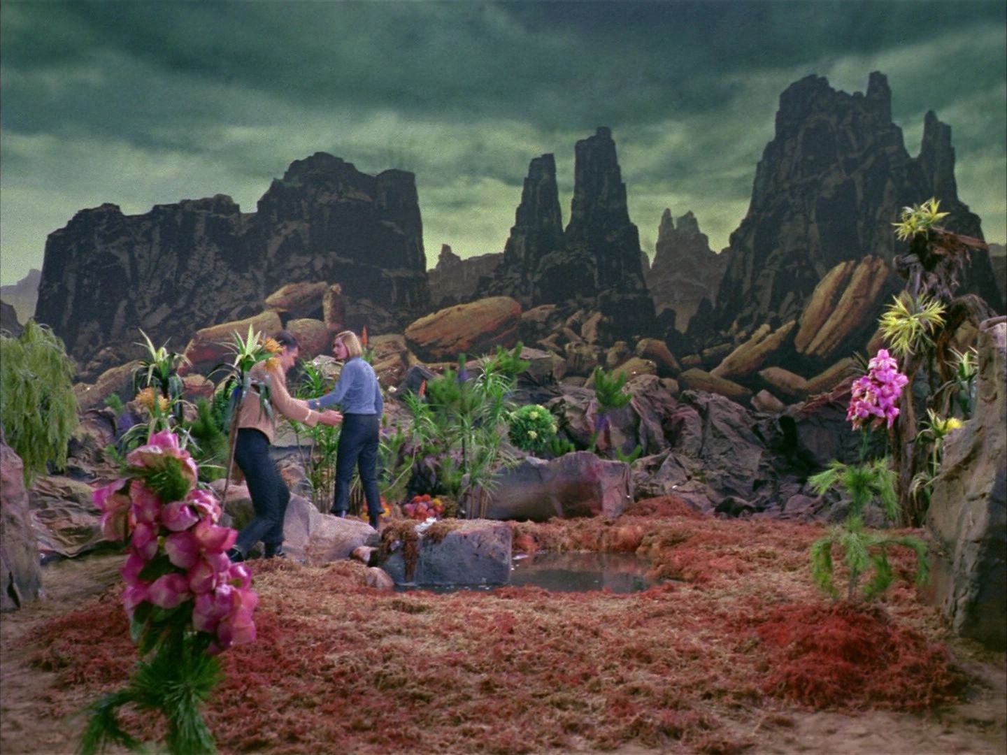 ariane179254_StarTrek_1x03_WhereNoManHasGoneBefore_2724.jpg