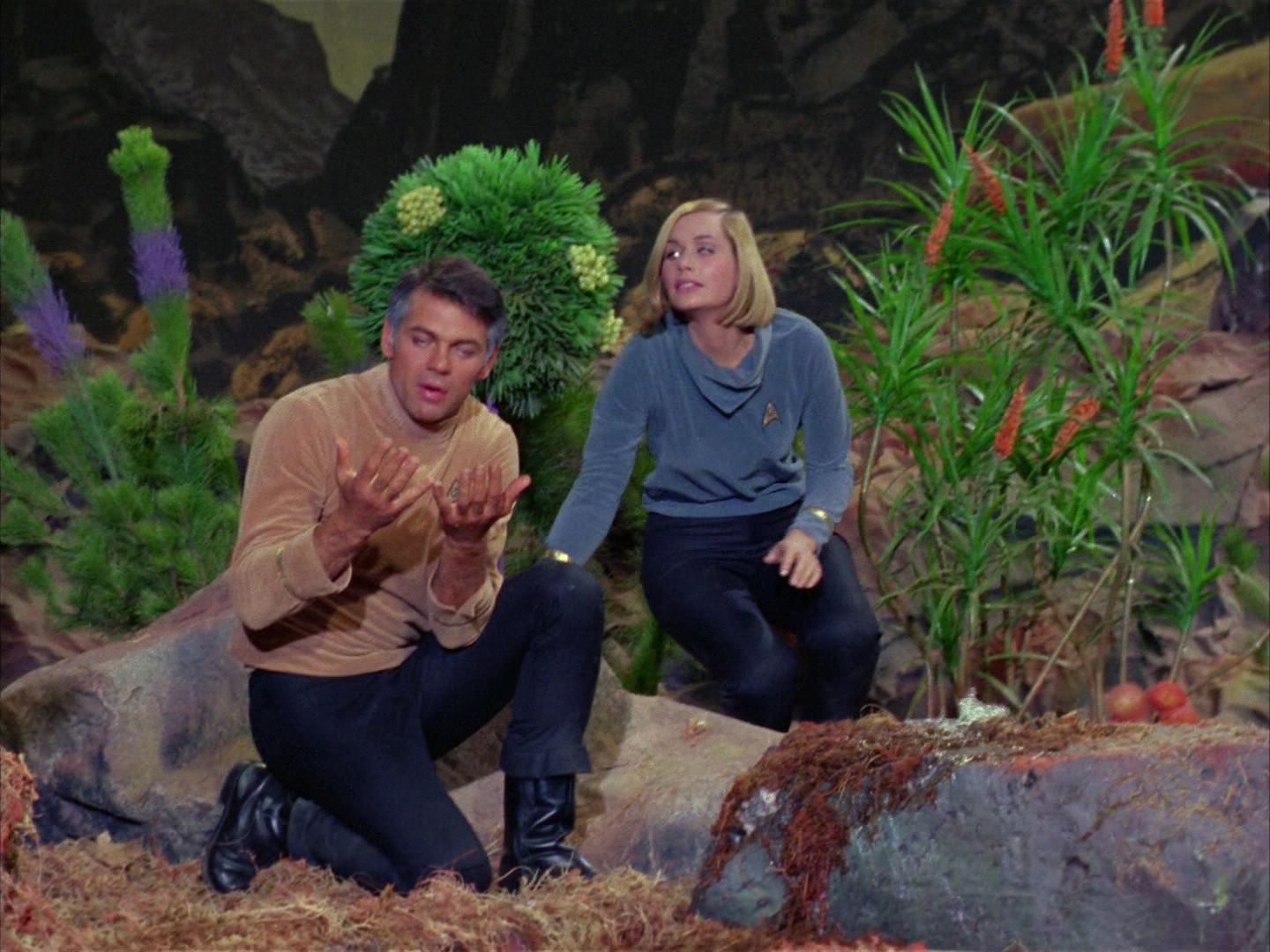 ariane179254_StarTrek_1x03_WhereNoManHasGoneBefore_2741.jpg
