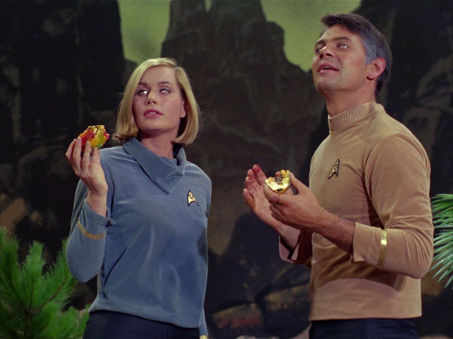 ariane179254_StarTrek_1x03_WhereNoManHasGoneBefore_2847.jpg