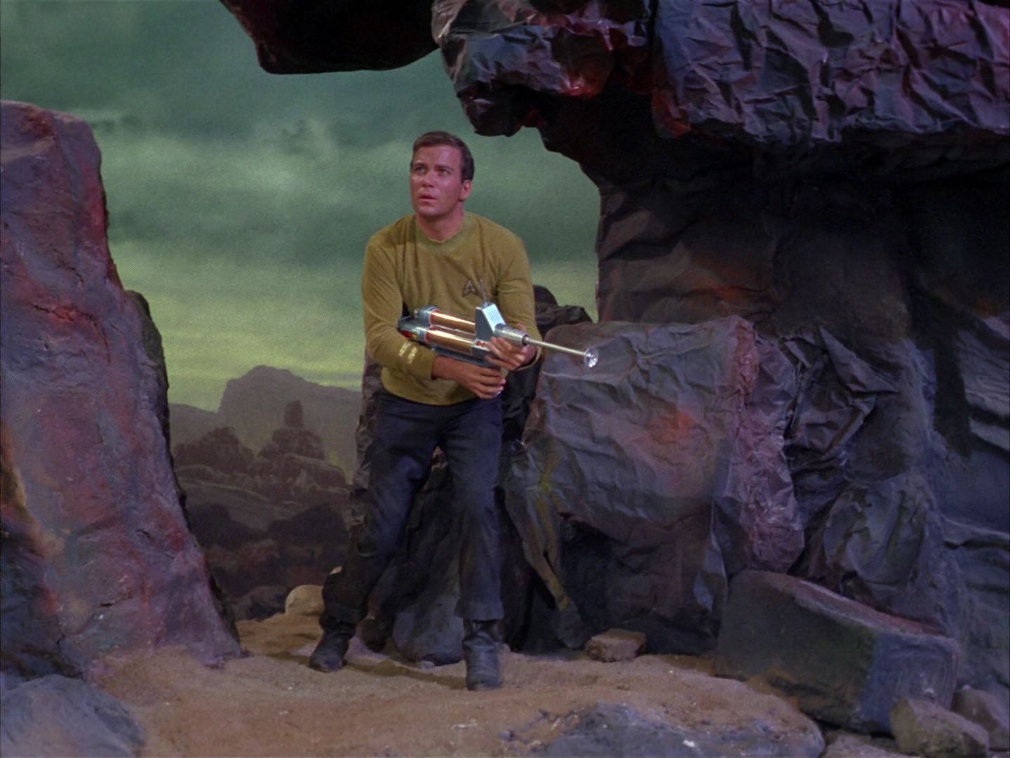 ariane179254_StarTrek_1x03_WhereNoManHasGoneBefore_2857.jpg