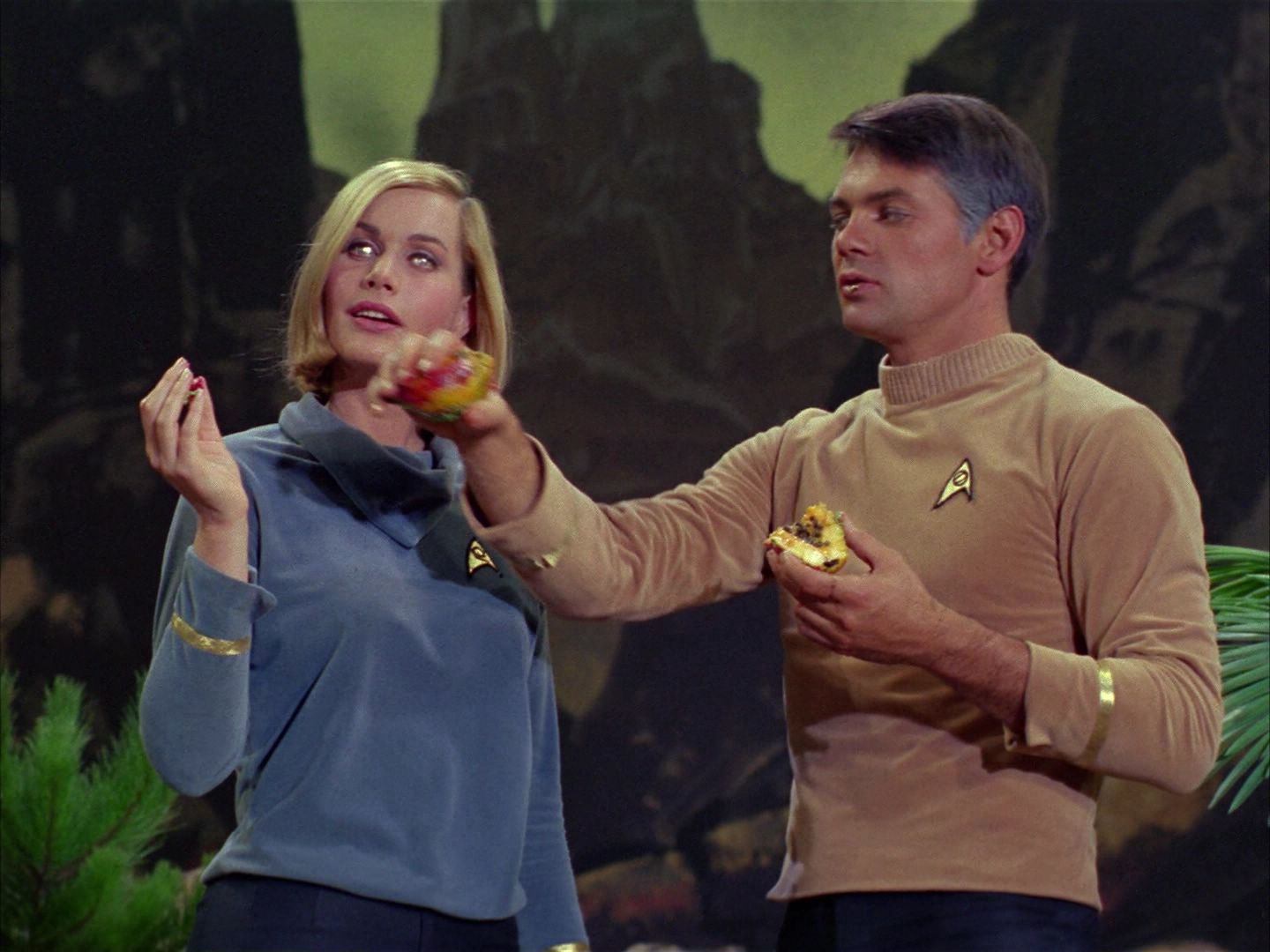 ariane179254_StarTrek_1x03_WhereNoManHasGoneBefore_2869.jpg
