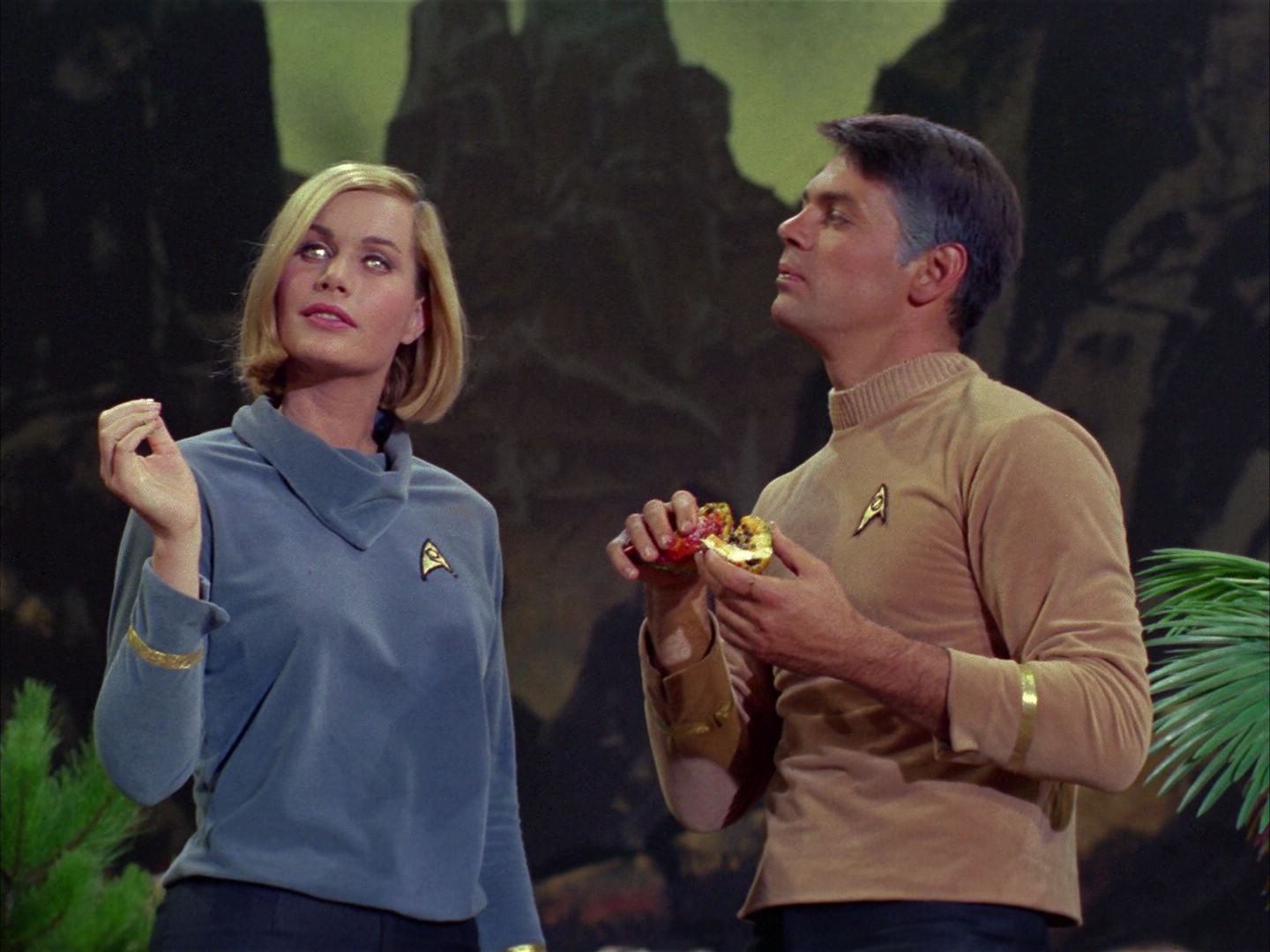 ariane179254_StarTrek_1x03_WhereNoManHasGoneBefore_2872.jpg