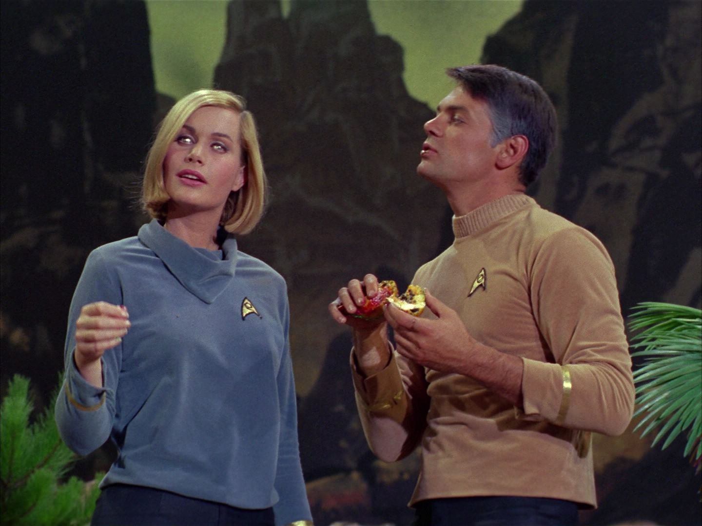 ariane179254_StarTrek_1x03_WhereNoManHasGoneBefore_2876.jpg
