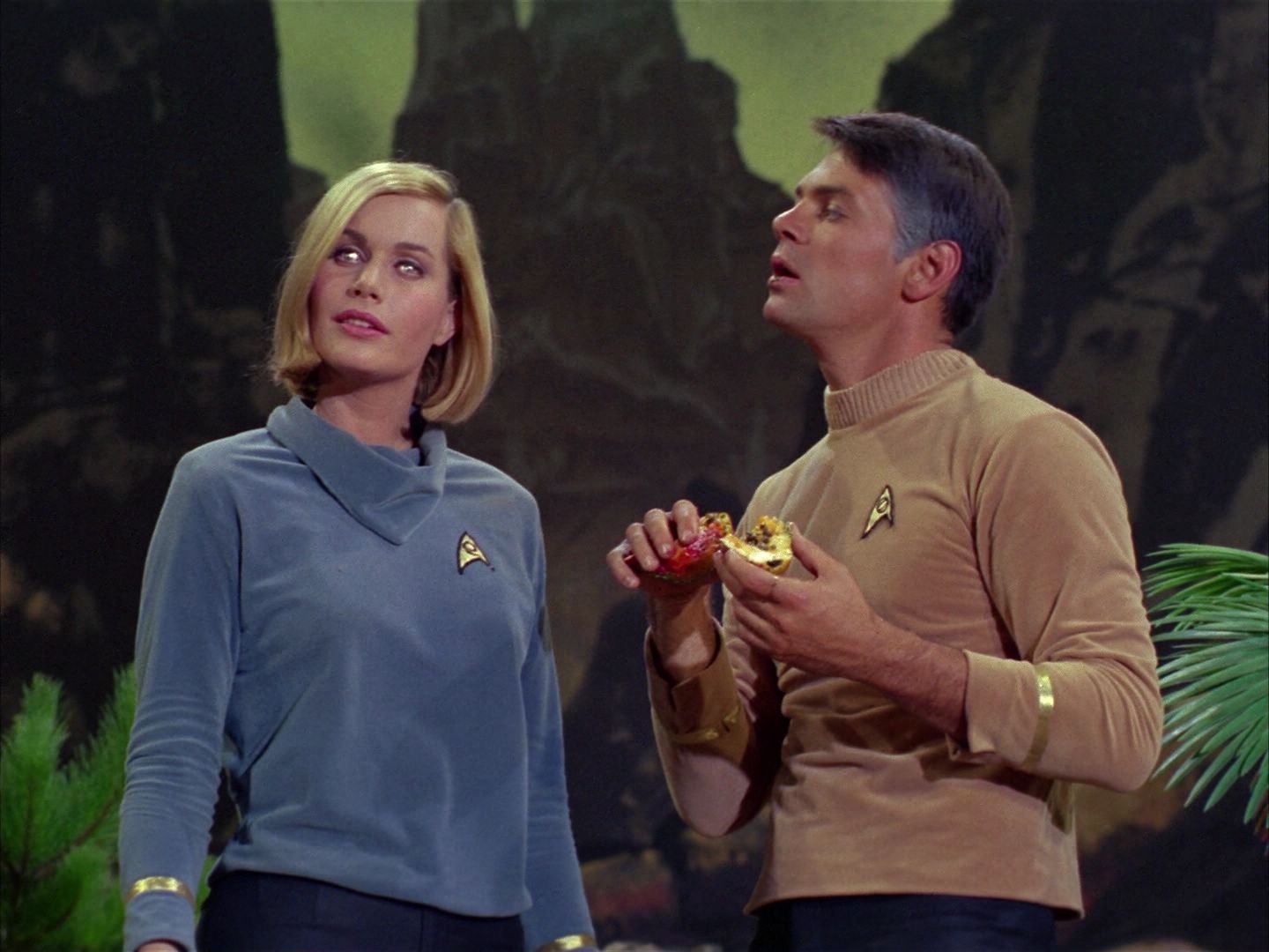 ariane179254_StarTrek_1x03_WhereNoManHasGoneBefore_2879.jpg