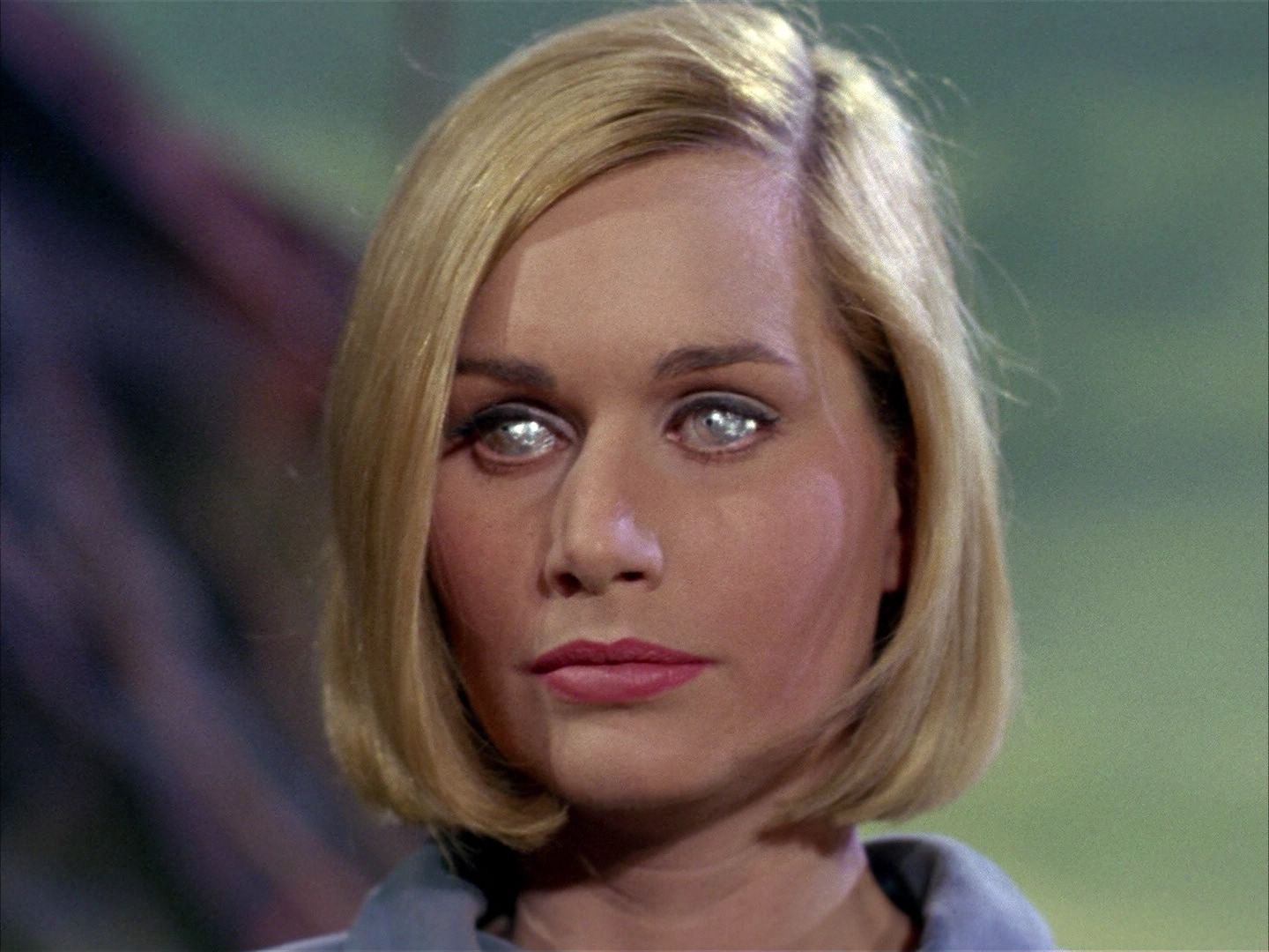 ariane179254_StarTrek_1x03_WhereNoManHasGoneBefore_2980.jpg