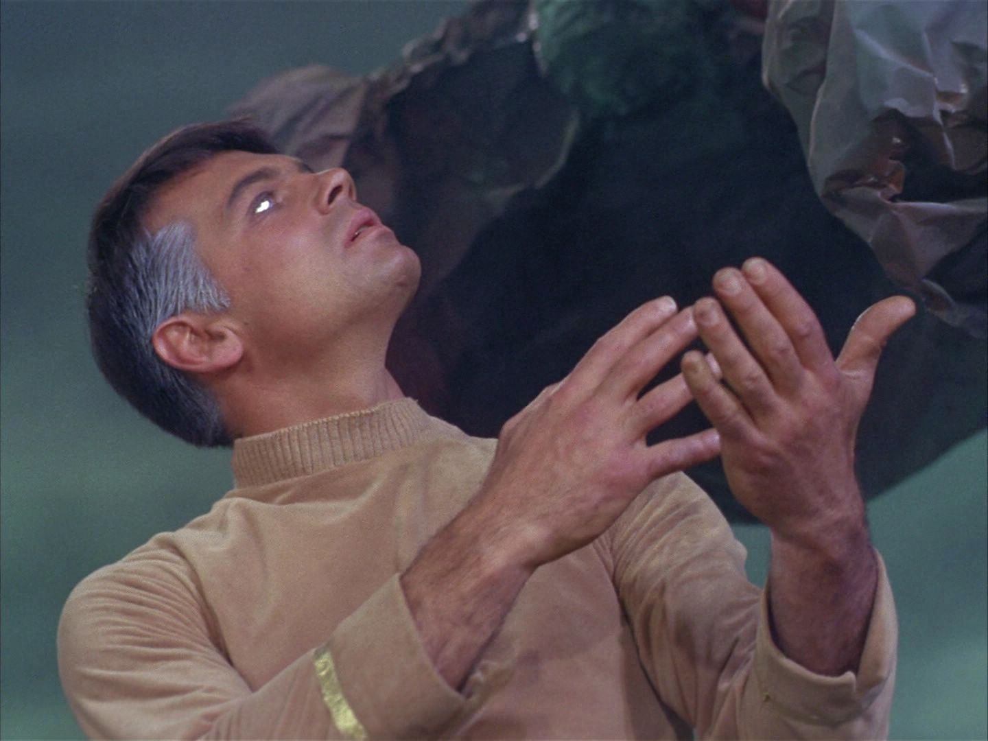 ariane179254_StarTrek_1x03_WhereNoManHasGoneBefore_3068.jpg