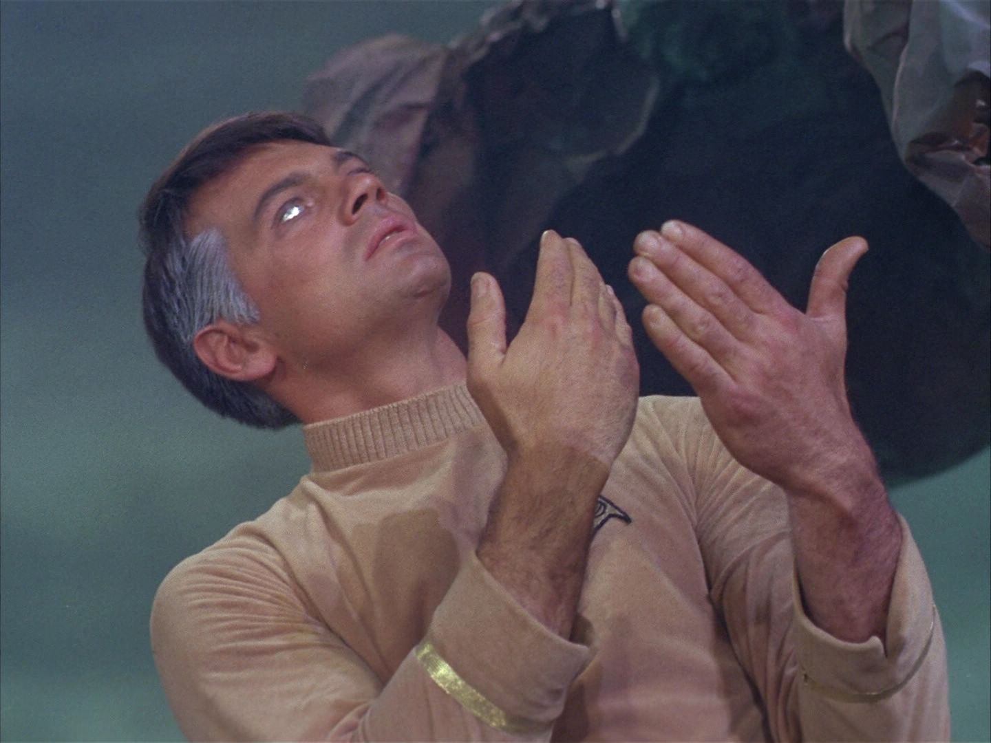 ariane179254_StarTrek_1x03_WhereNoManHasGoneBefore_3078.jpg