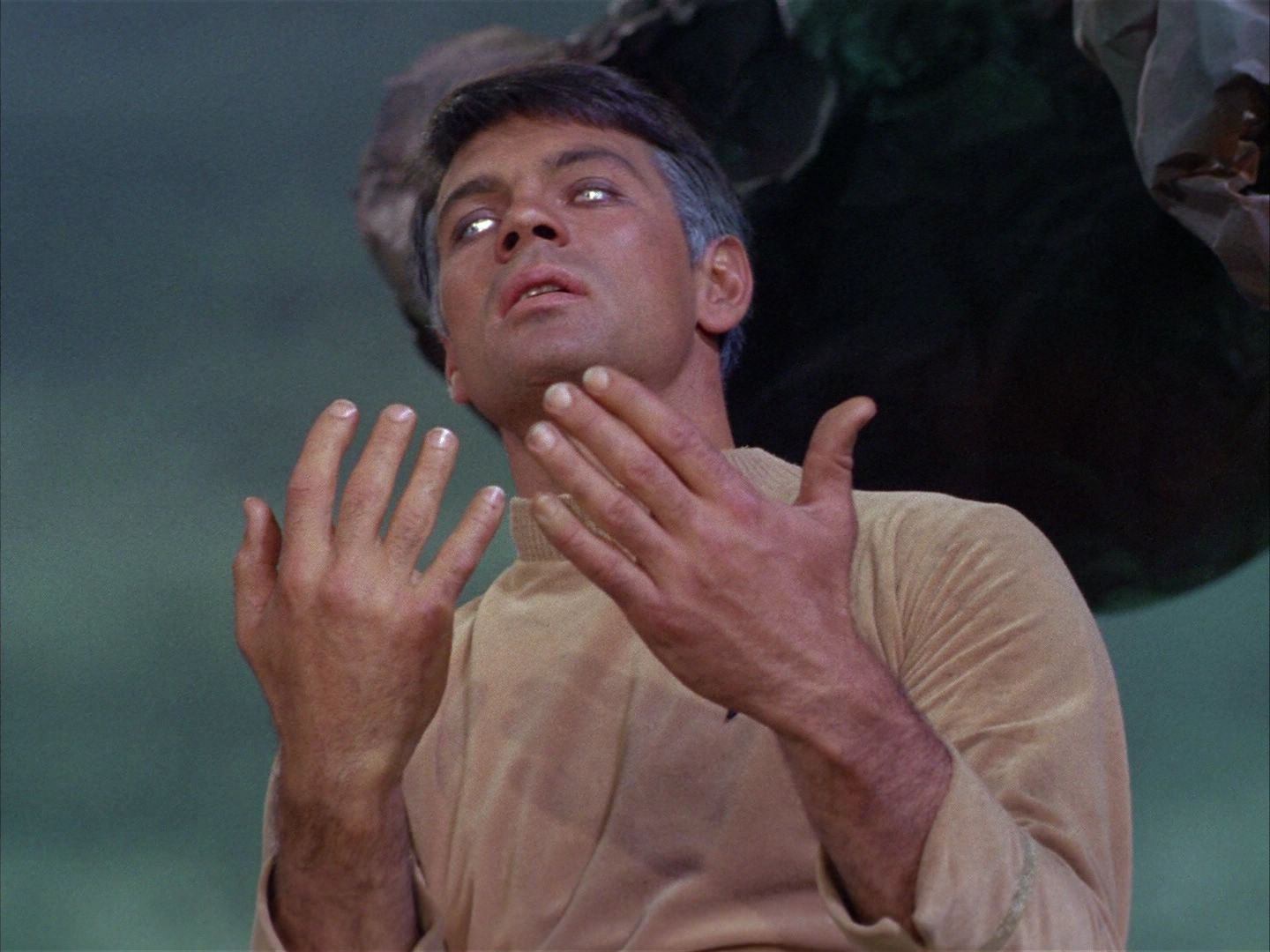 ariane179254_StarTrek_1x03_WhereNoManHasGoneBefore_3084.jpg