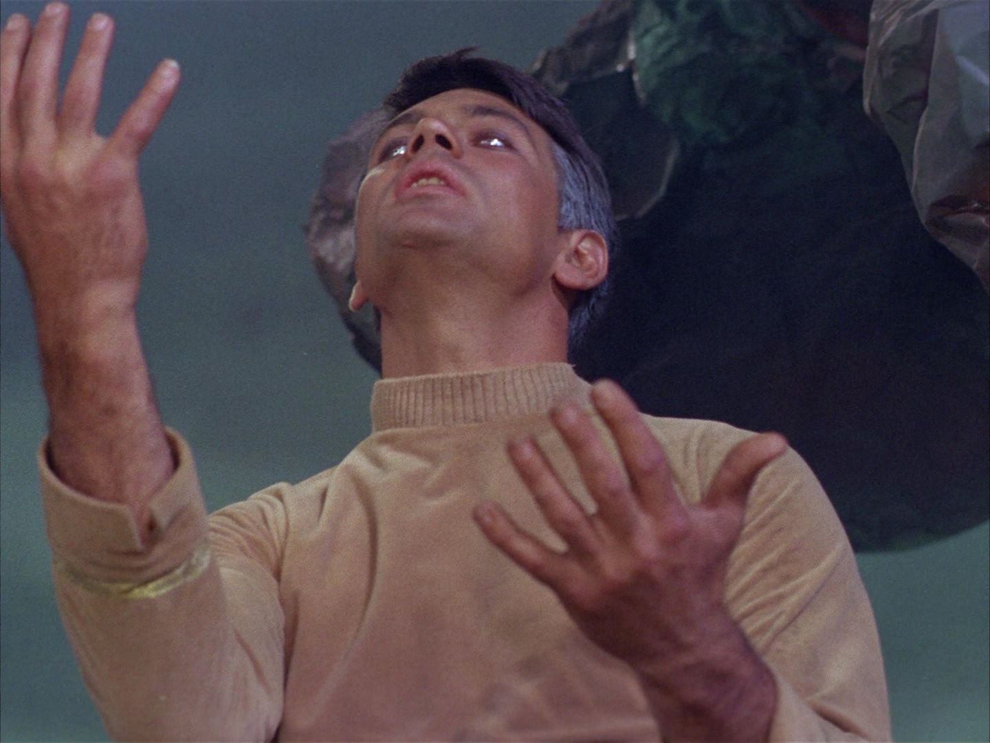 ariane179254_StarTrek_1x03_WhereNoManHasGoneBefore_3114.jpg