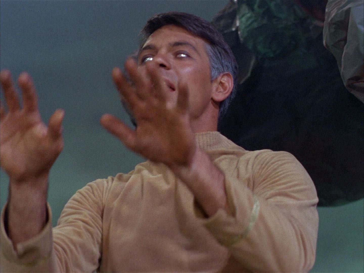 ariane179254_StarTrek_1x03_WhereNoManHasGoneBefore_3124.jpg