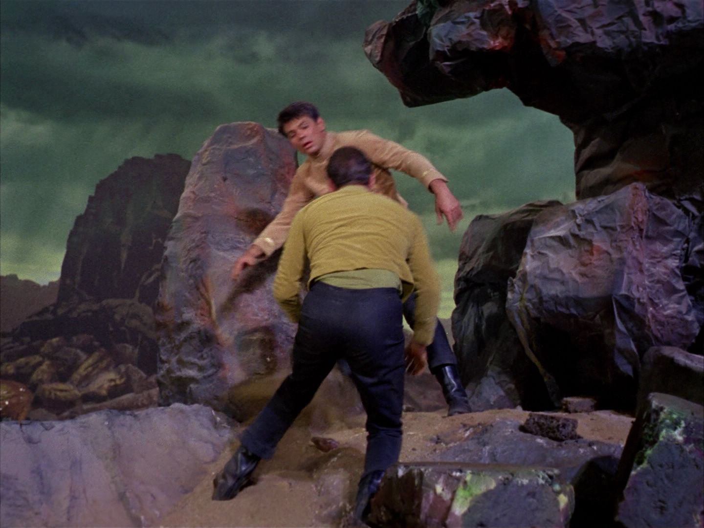 ariane179254_StarTrek_1x03_WhereNoManHasGoneBefore_3213.jpg