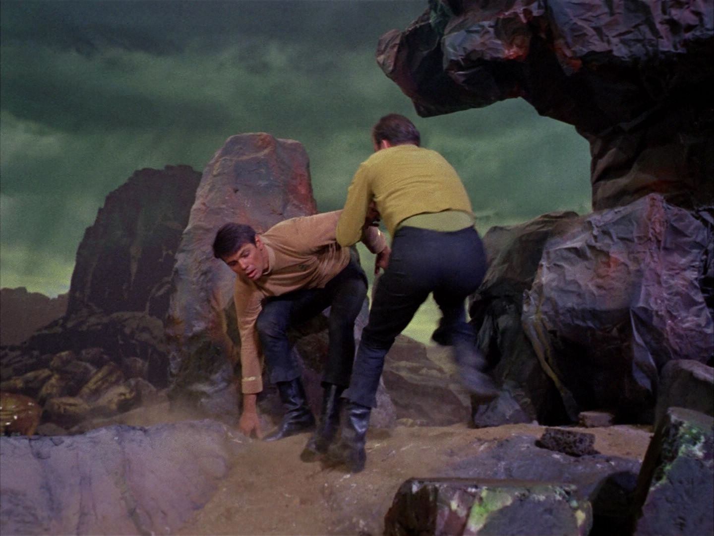 ariane179254_StarTrek_1x03_WhereNoManHasGoneBefore_3214.jpg