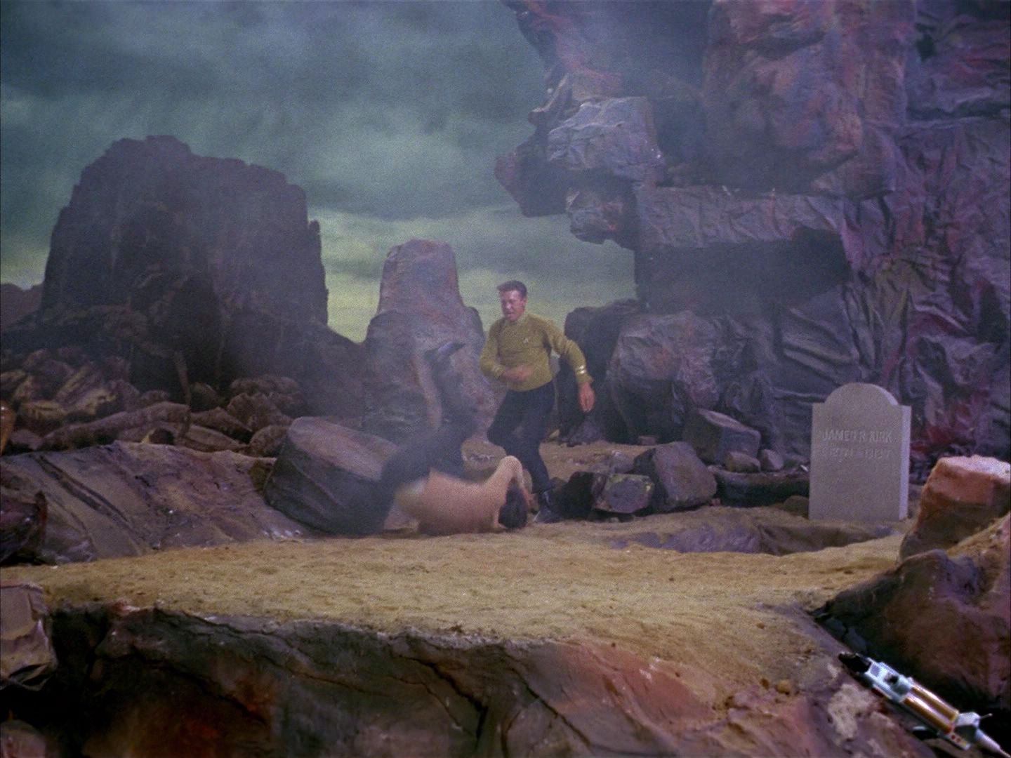 ariane179254_StarTrek_1x03_WhereNoManHasGoneBefore_3218.jpg