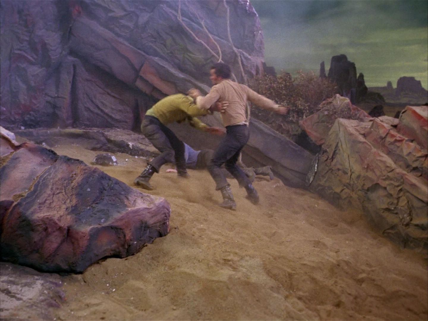 ariane179254_StarTrek_1x03_WhereNoManHasGoneBefore_3246.jpg