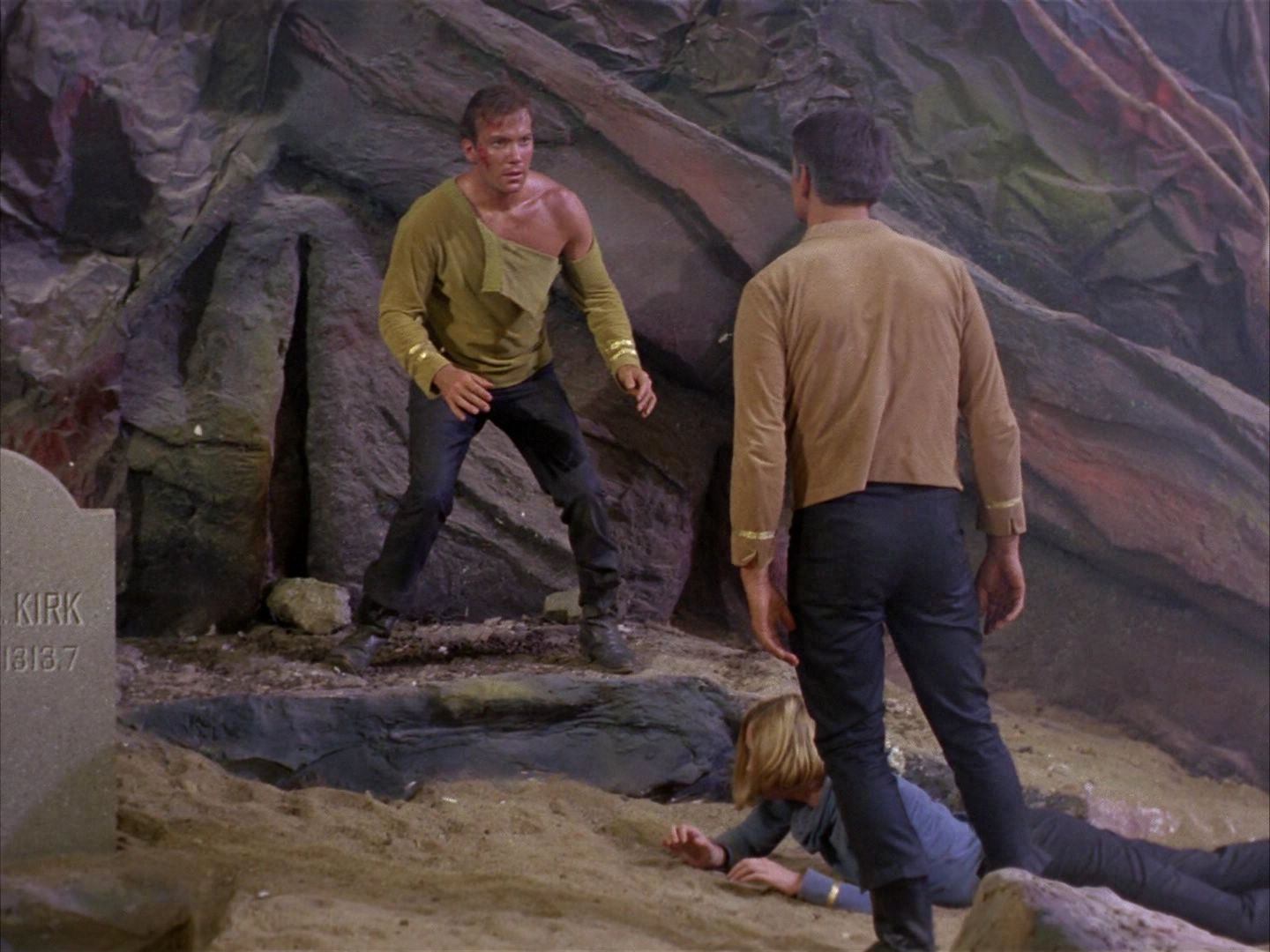 ariane179254_StarTrek_1x03_WhereNoManHasGoneBefore_3282.jpg