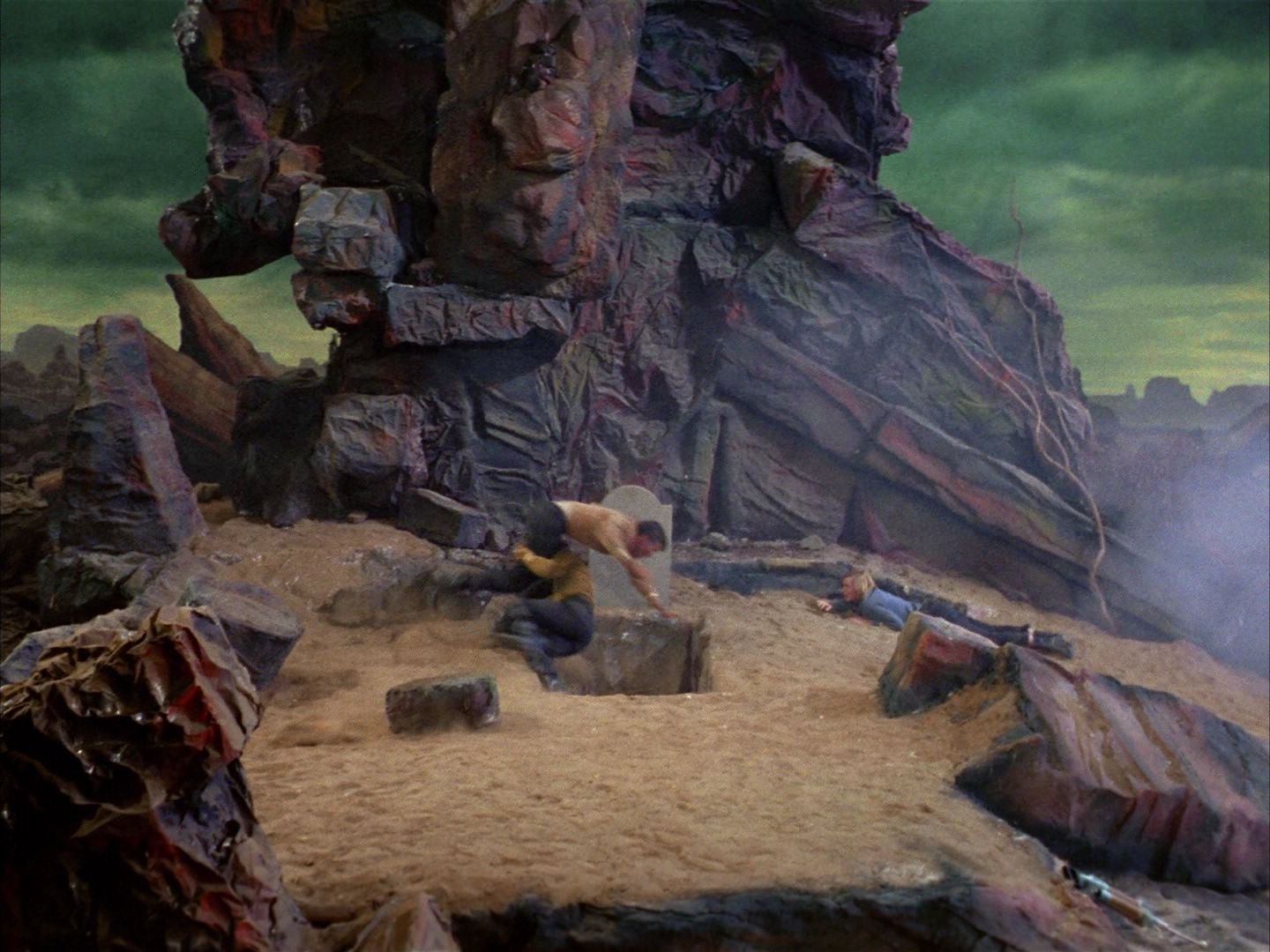 ariane179254_StarTrek_1x03_WhereNoManHasGoneBefore_3299.jpg