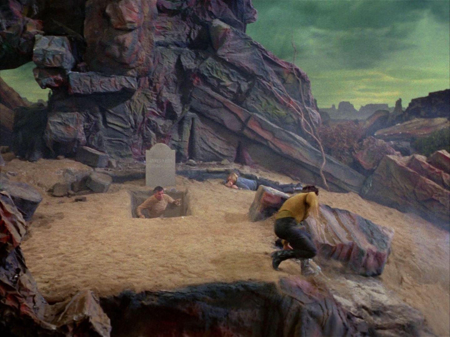 ariane179254_StarTrek_1x03_WhereNoManHasGoneBefore_3305.jpg