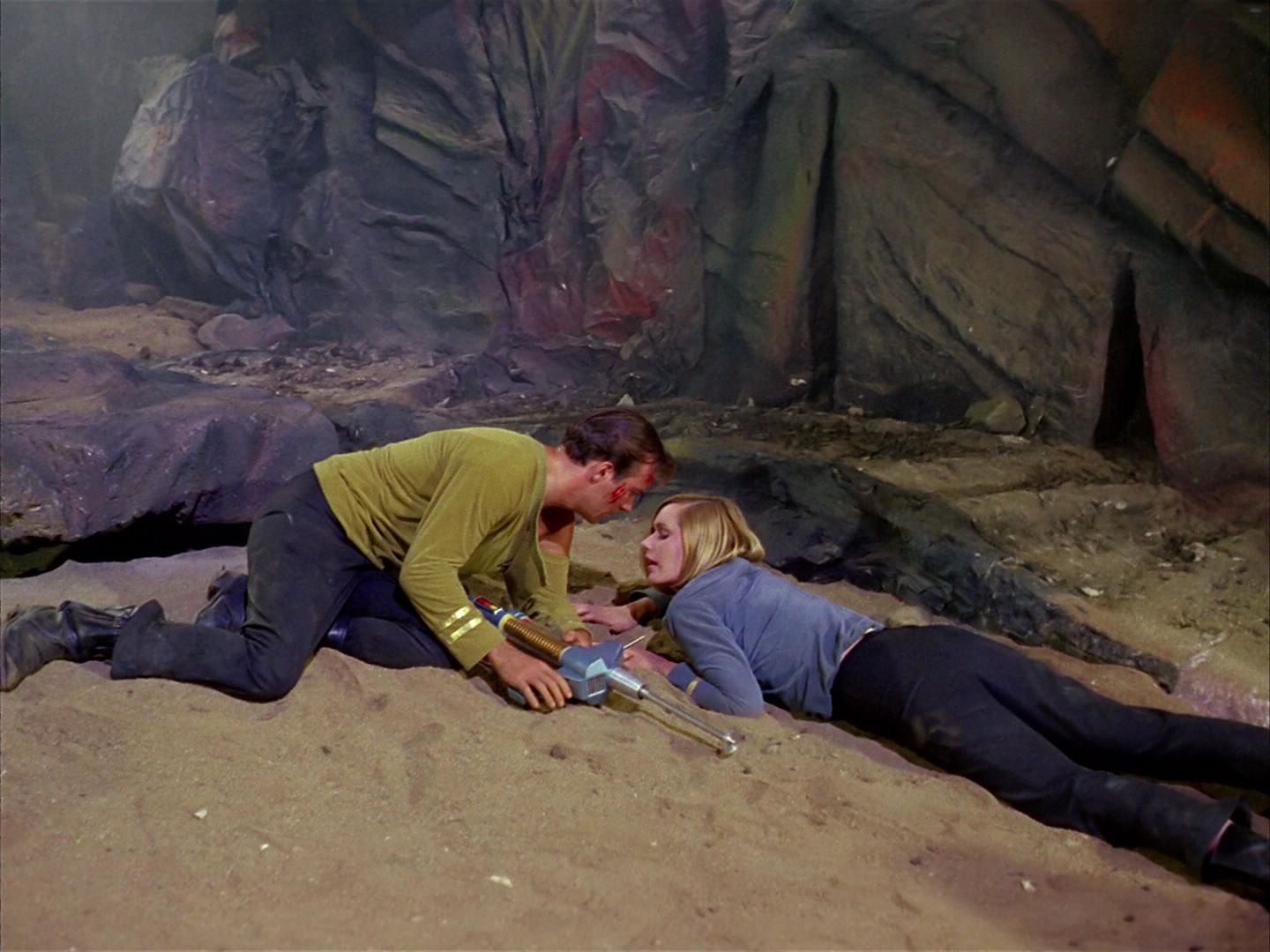 ariane179254_StarTrek_1x03_WhereNoManHasGoneBefore_3345.jpg