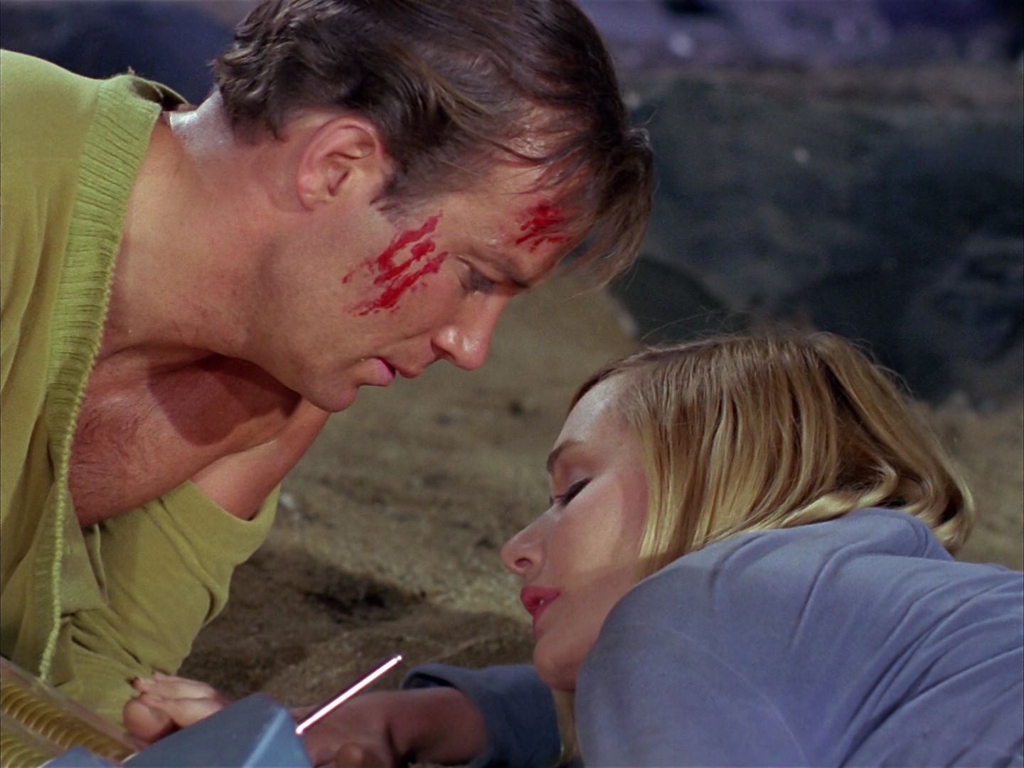 ariane179254_StarTrek_1x03_WhereNoManHasGoneBefore_3350.jpg