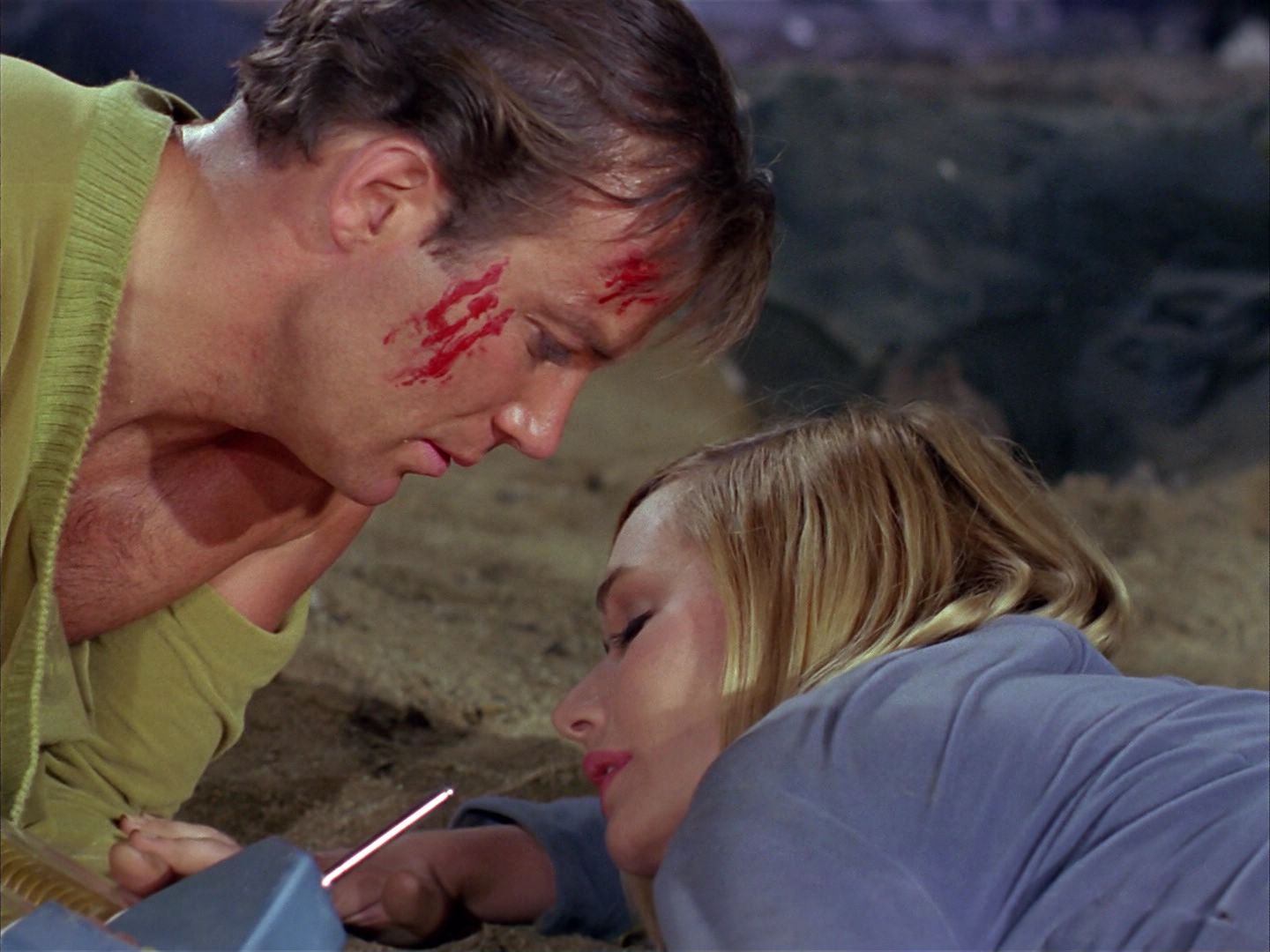 ariane179254_StarTrek_1x03_WhereNoManHasGoneBefore_3355.jpg