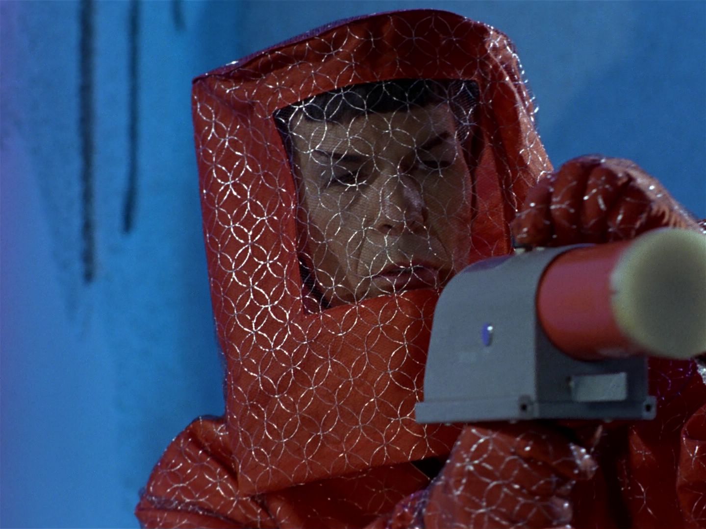 ariane179254_StarTrek_1x04_TheNakedTime_0059.jpg