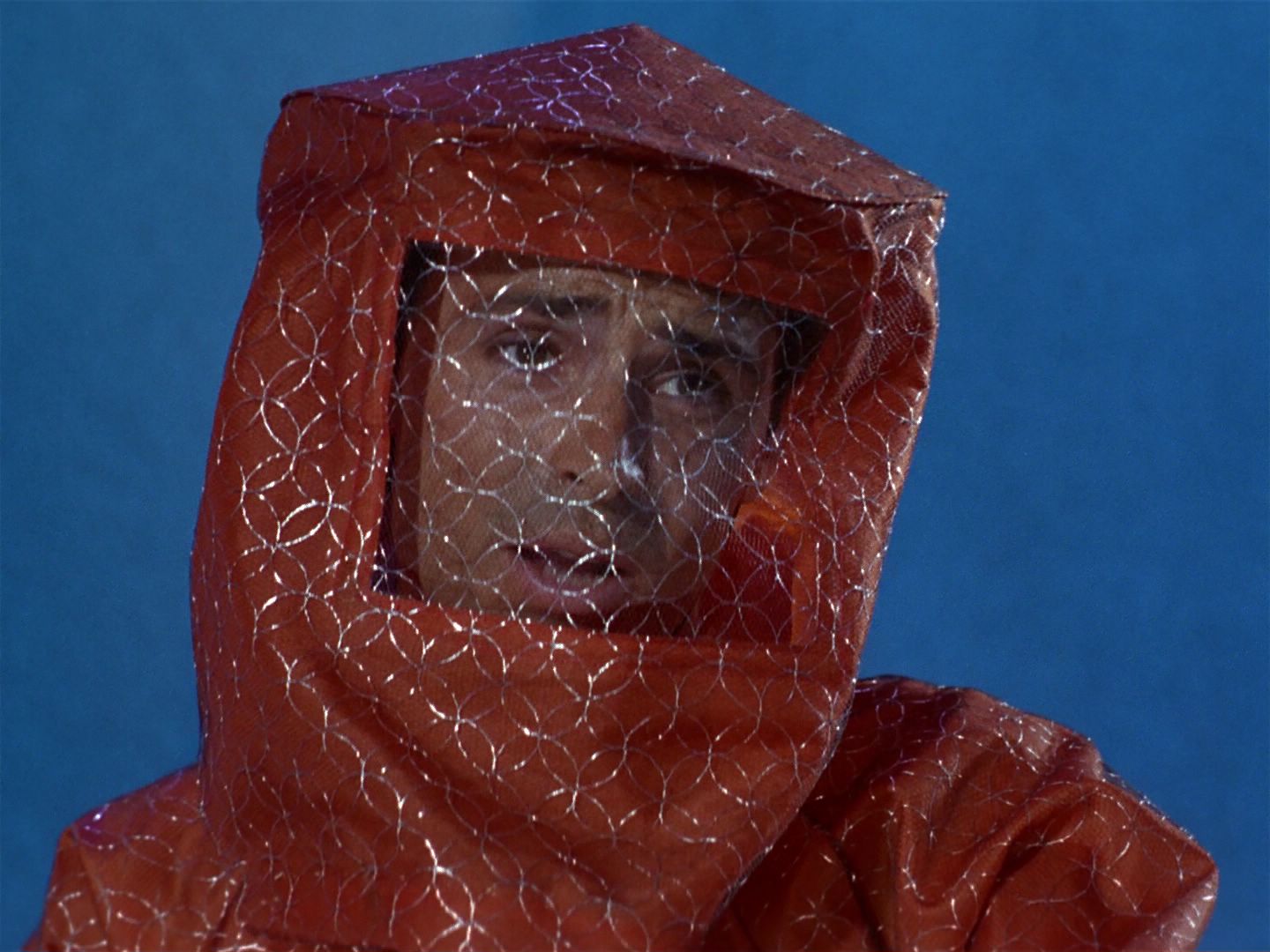 ariane179254_StarTrek_1x04_TheNakedTime_0077.jpg