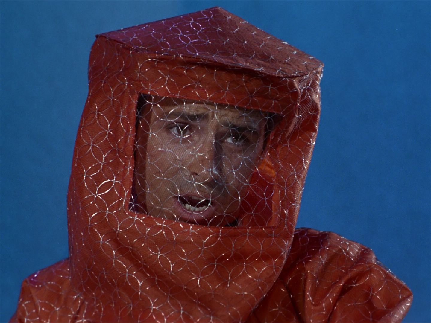 ariane179254_StarTrek_1x04_TheNakedTime_0078.jpg