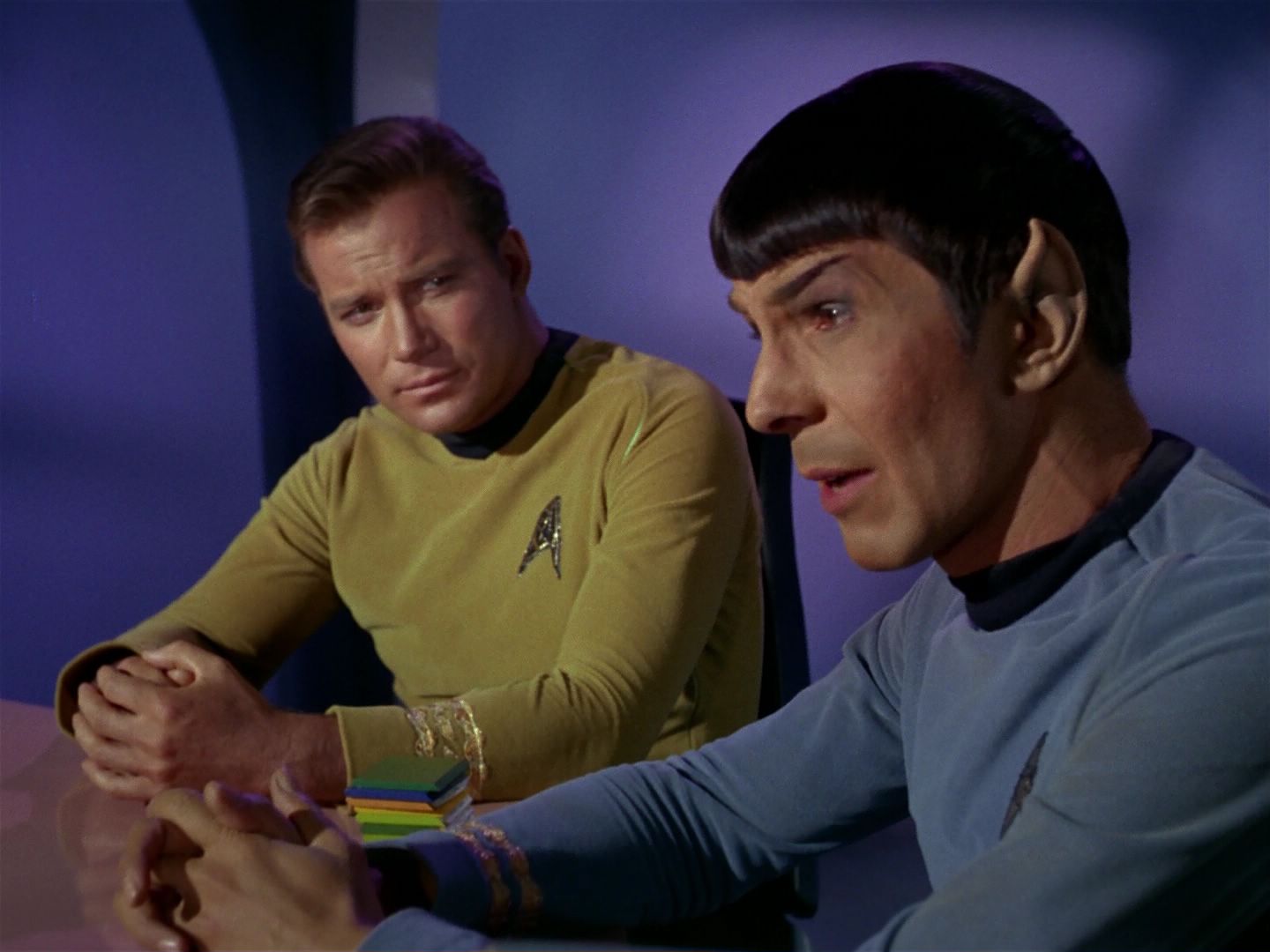 ariane179254_StarTrek_1x04_TheNakedTime_0339.jpg