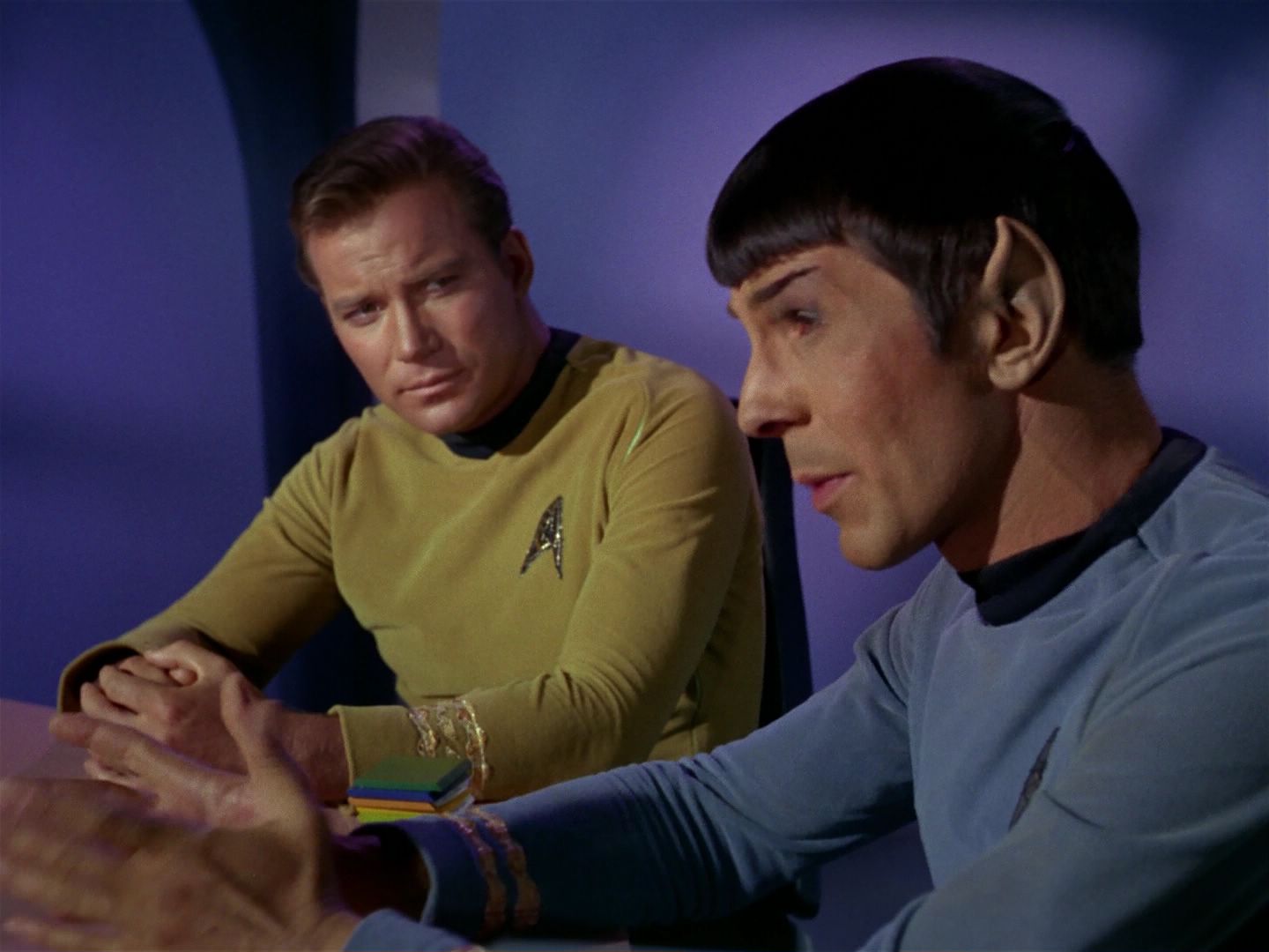 ariane179254_StarTrek_1x04_TheNakedTime_0341.jpg
