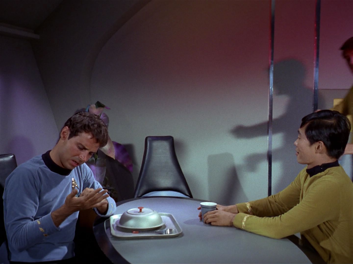 ariane179254_StarTrek_1x04_TheNakedTime_0450.jpg