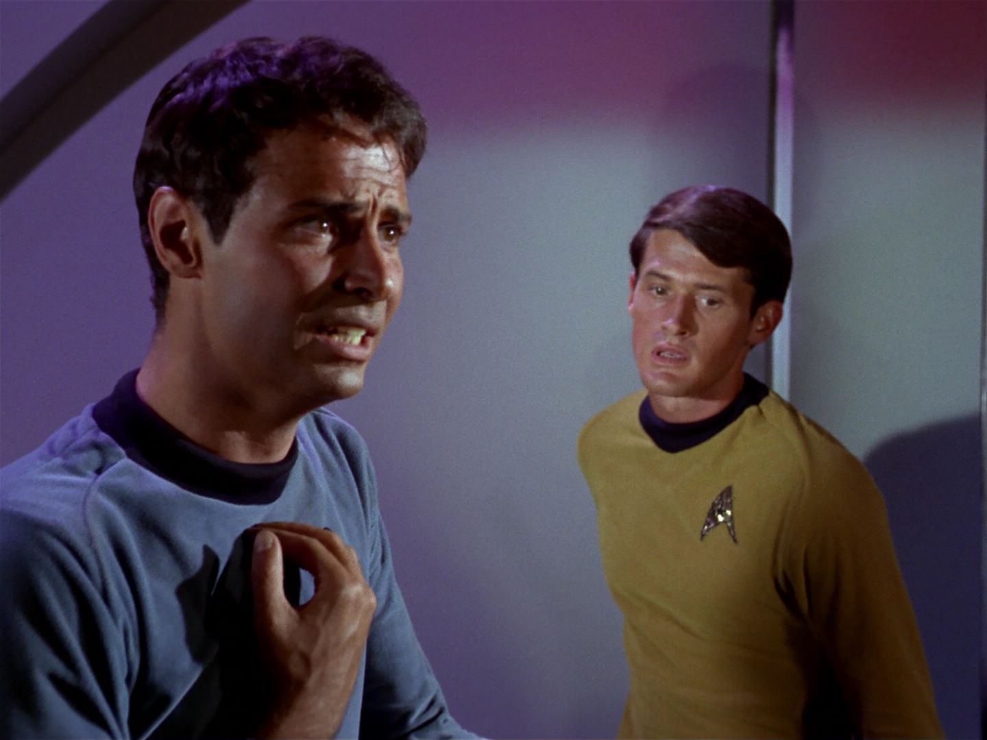 ariane179254_StarTrek_1x04_TheNakedTime_0568.jpg