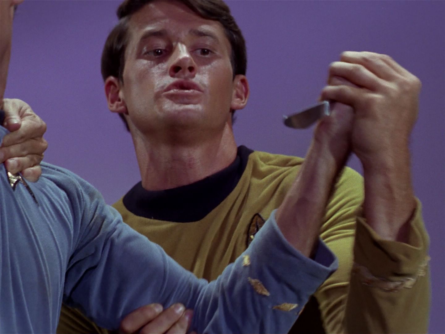 ariane179254_StarTrek_1x04_TheNakedTime_0582.jpg