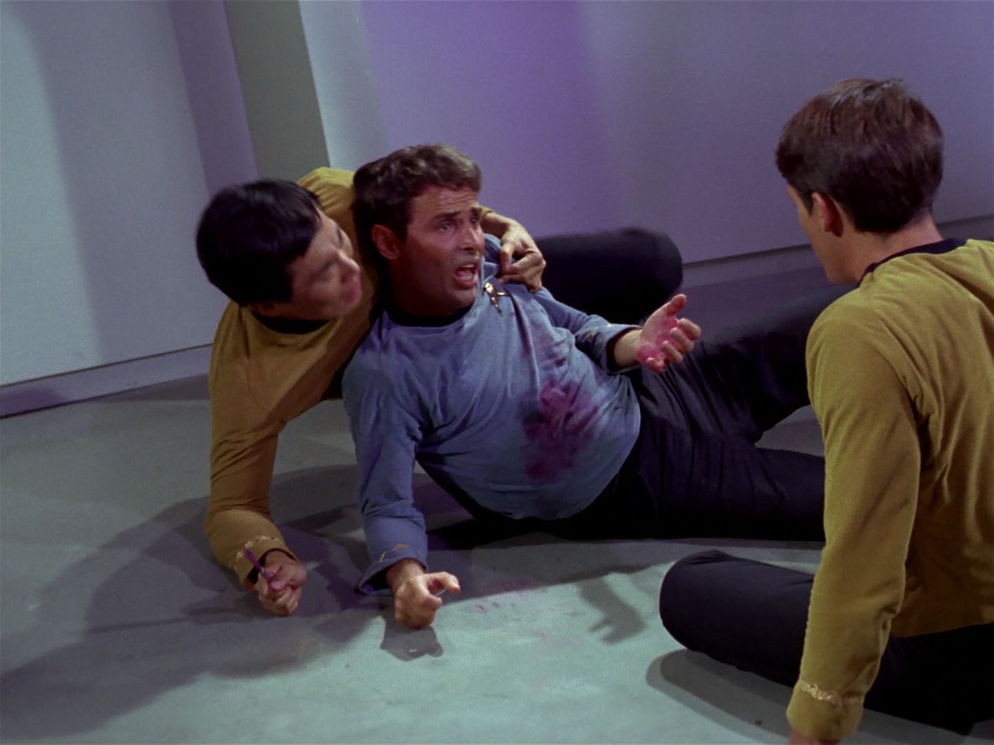ariane179254_StarTrek_1x04_TheNakedTime_0591.jpg