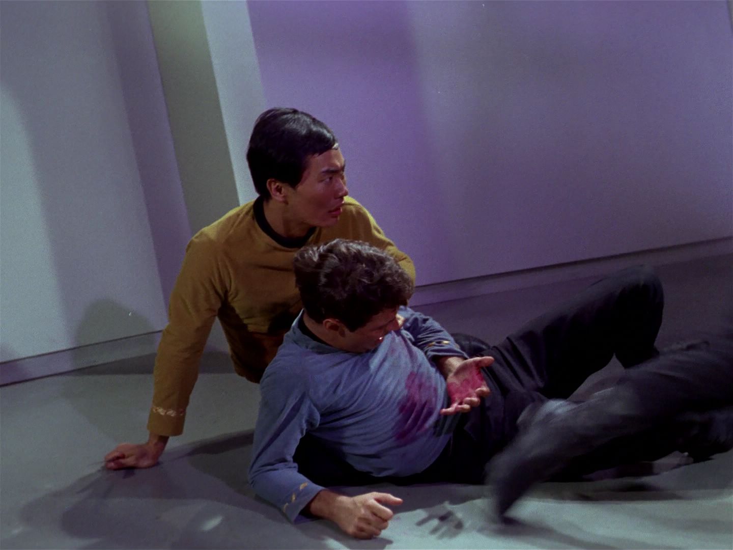 ariane179254_StarTrek_1x04_TheNakedTime_0595.jpg