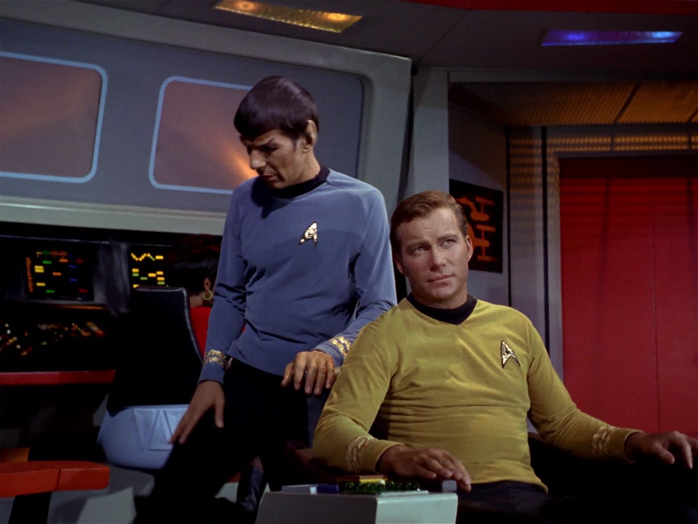ariane179254_StarTrek_1x04_TheNakedTime_0649.jpg