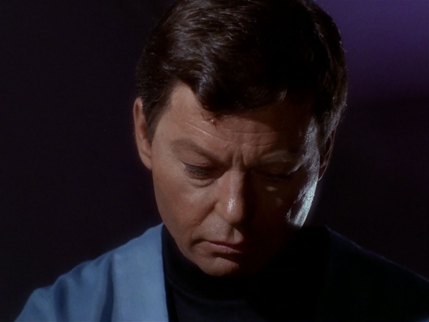 ariane179254_StarTrek_1x04_TheNakedTime_0699.jpg
