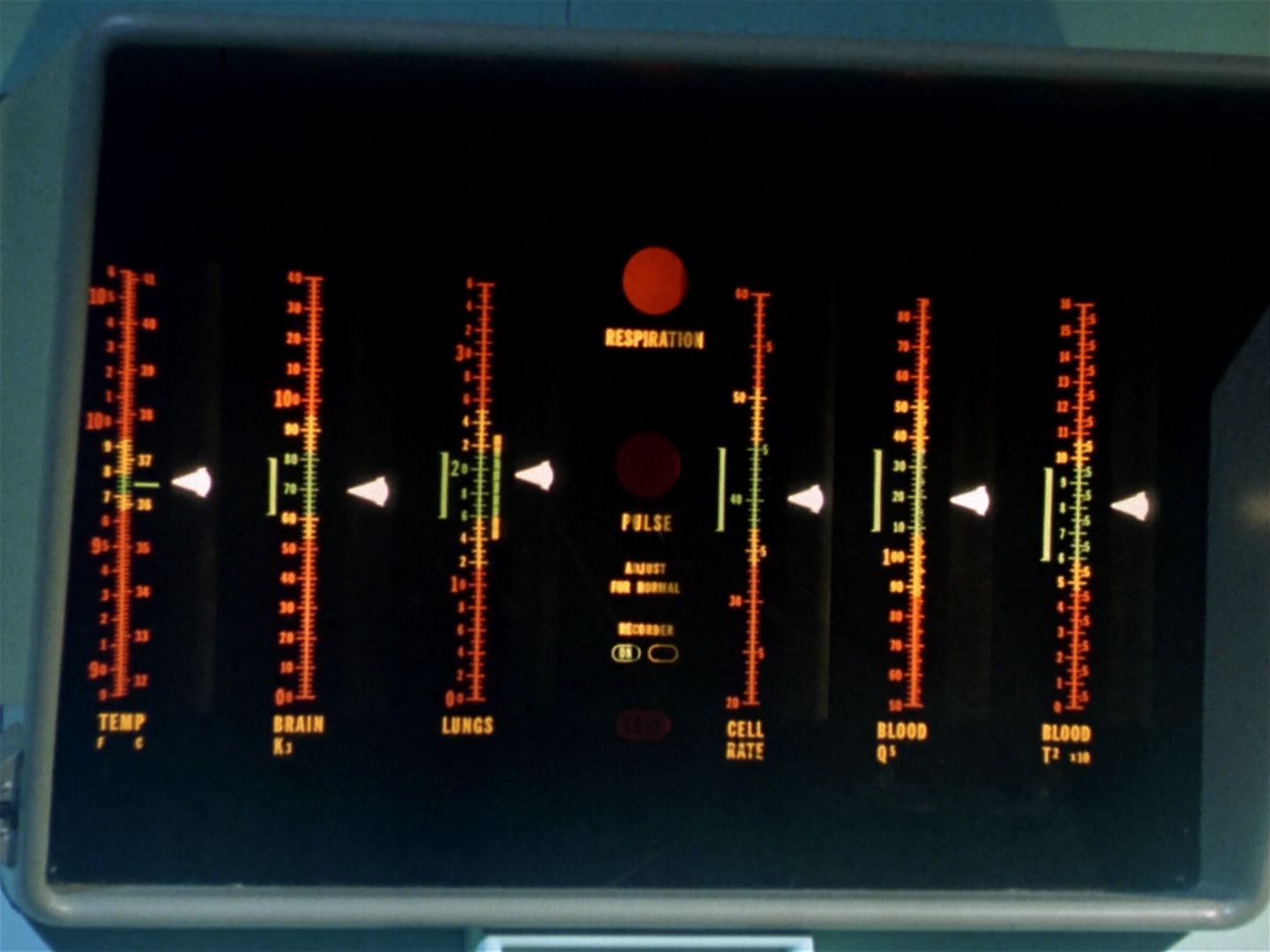 ariane179254_StarTrek_1x04_TheNakedTime_0711.jpg