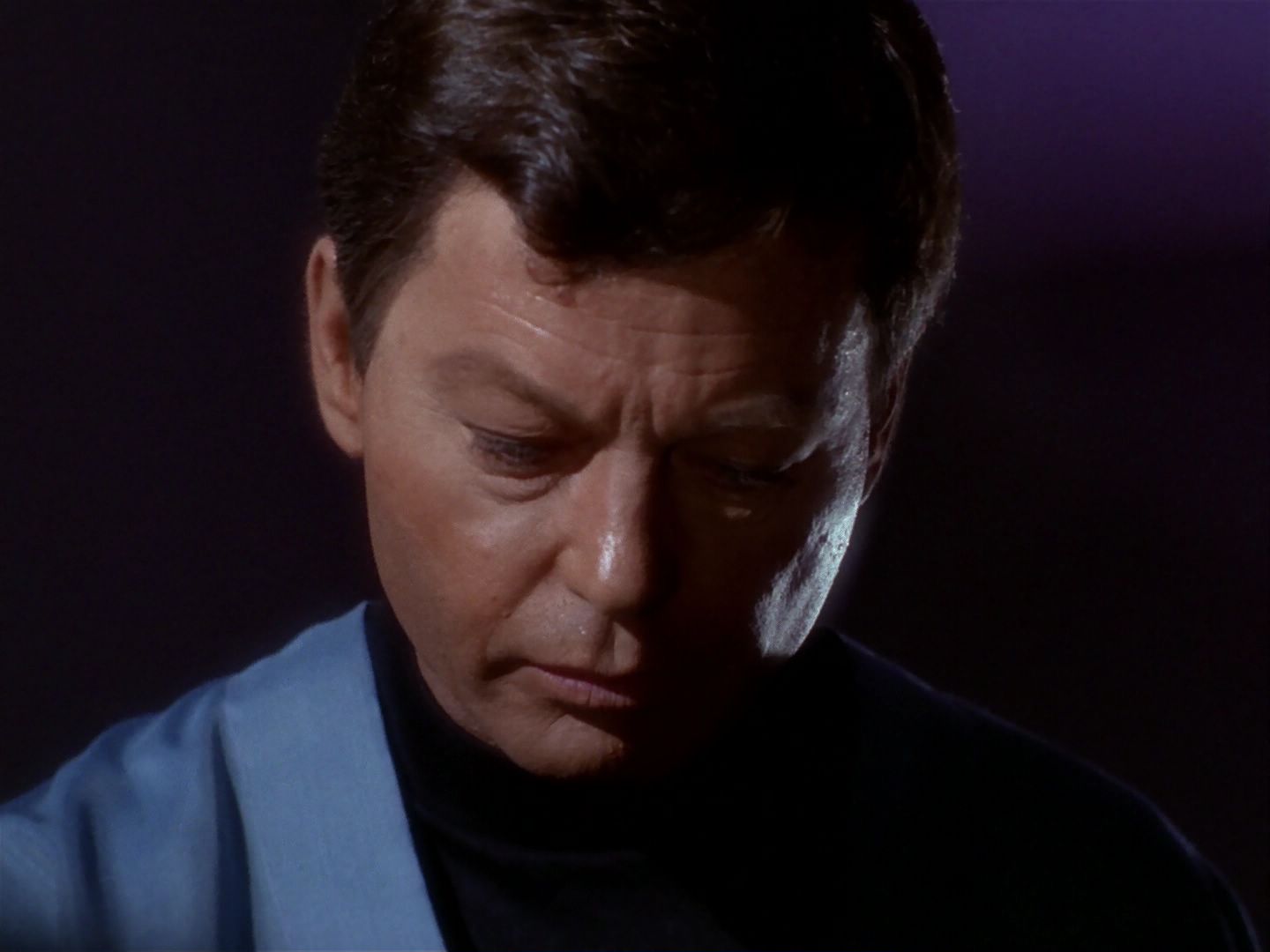 ariane179254_StarTrek_1x04_TheNakedTime_0745.jpg