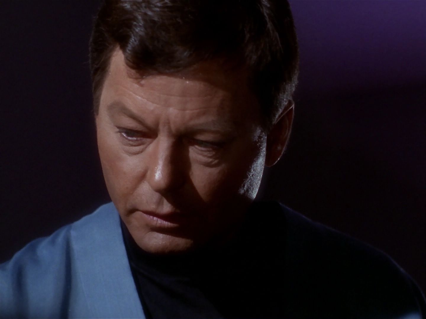 ariane179254_StarTrek_1x04_TheNakedTime_0748.jpg
